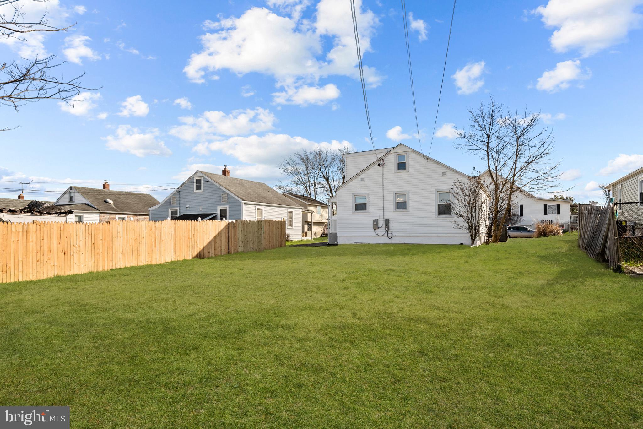 CHARLESMONT - Residential