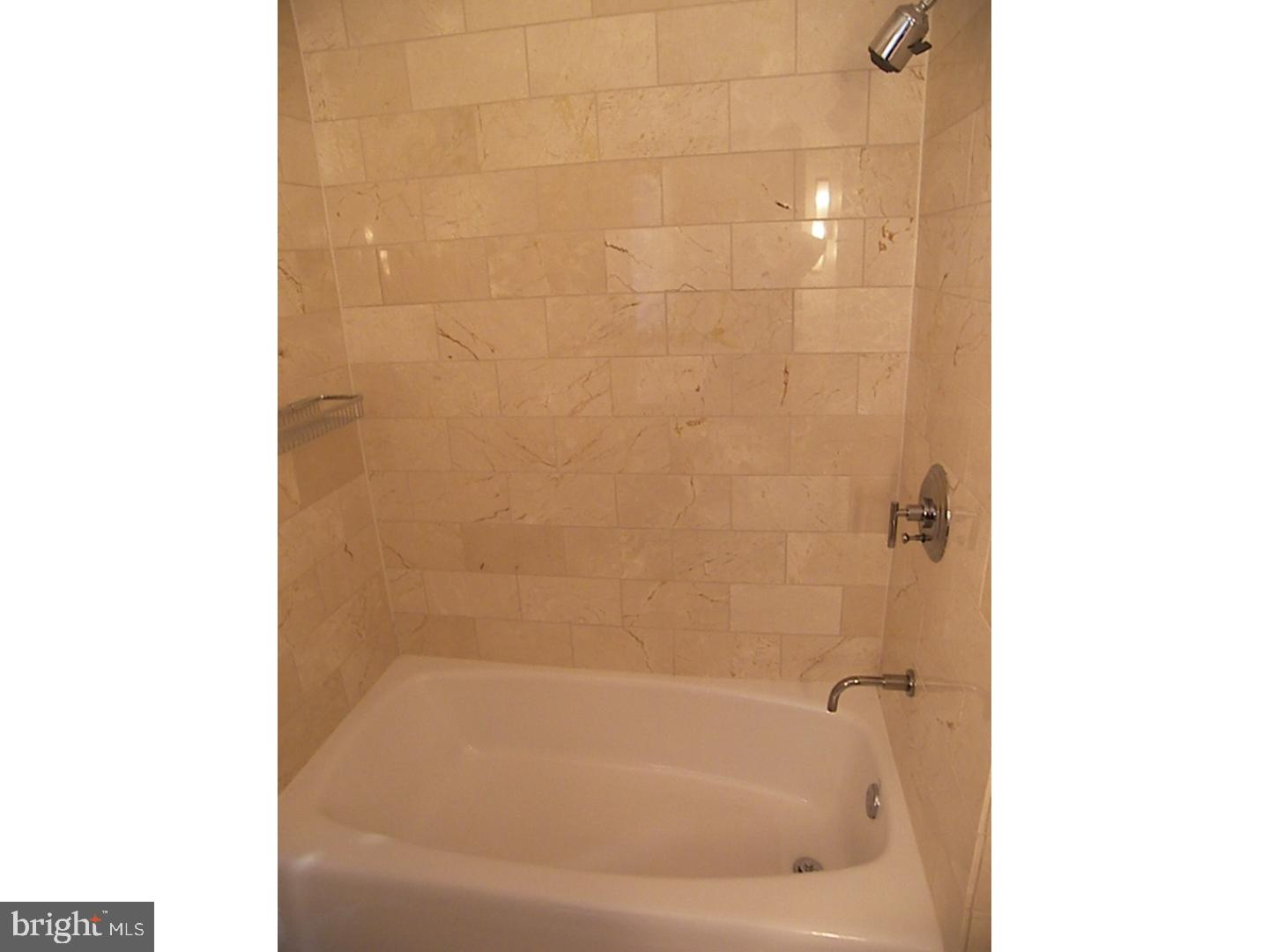 AVENUE OF THE ARTS - Residential