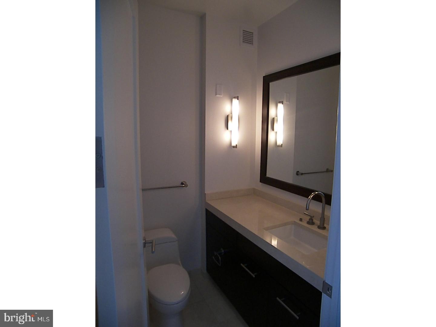 AVENUE OF THE ARTS - Residential