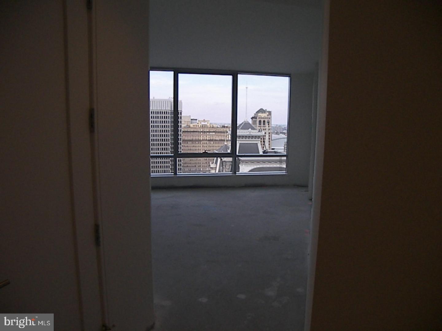 AVENUE OF THE ARTS - Residential