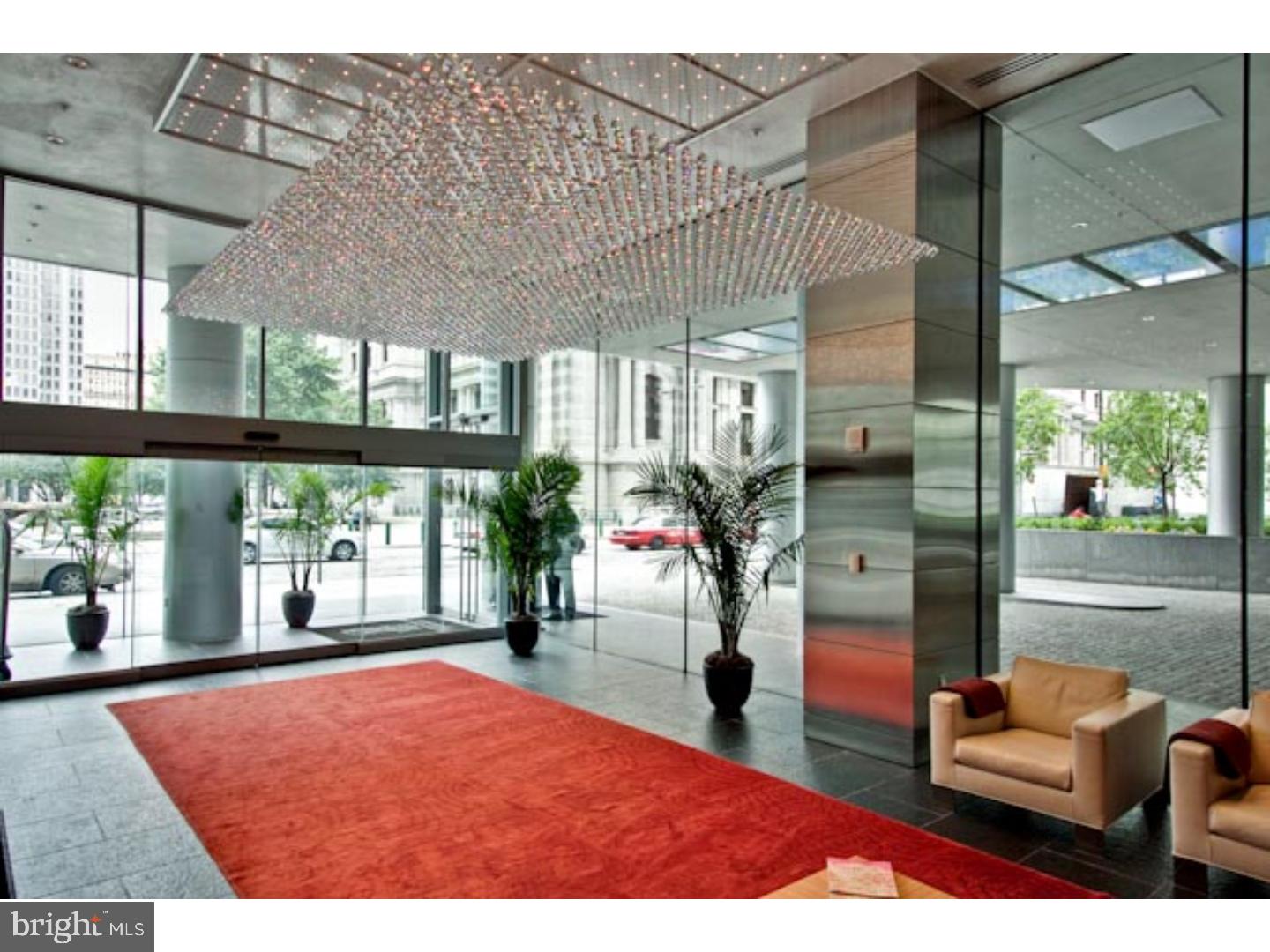 AVENUE OF THE ARTS - Residential