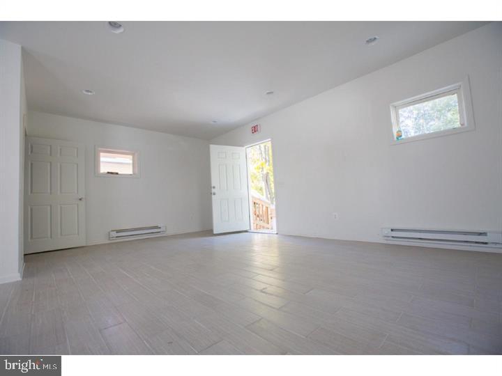 212 N DELSEA DRIVE