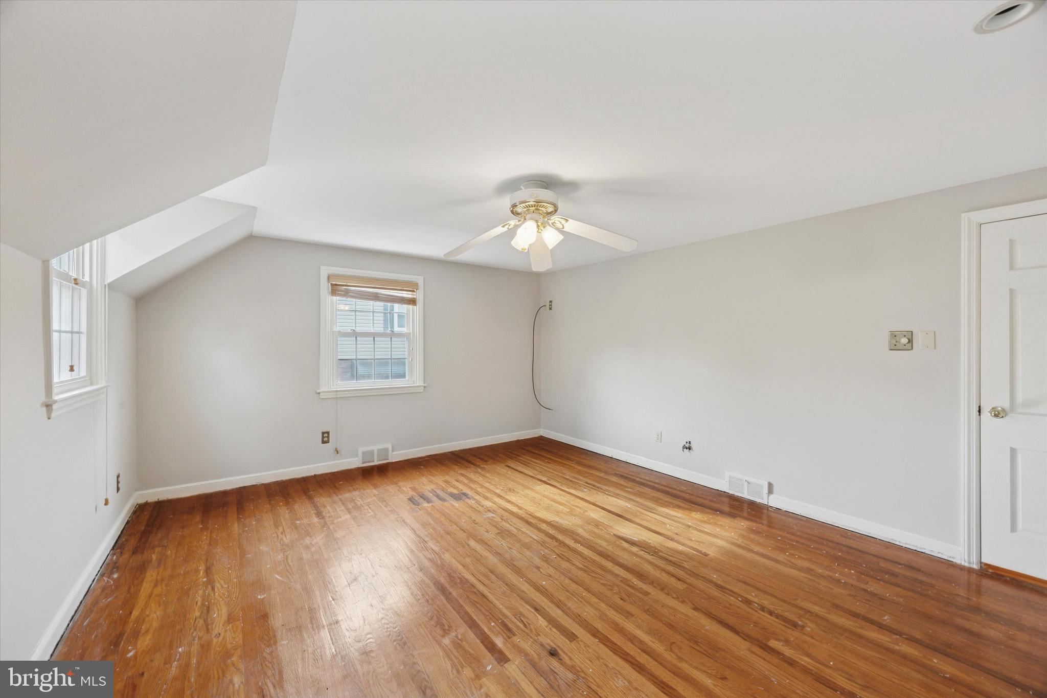 LANSDOWNE - Residential