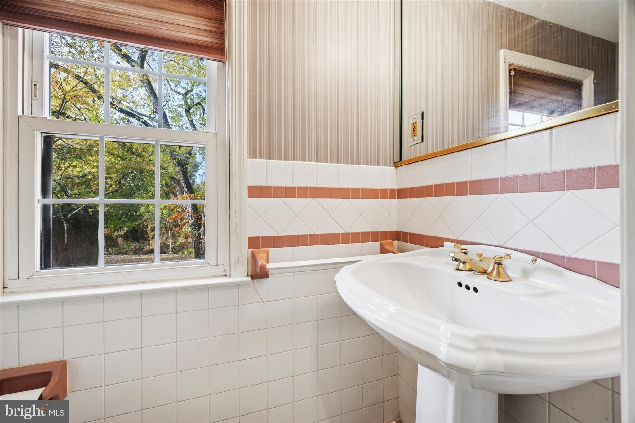 LANSDOWNE - Residential