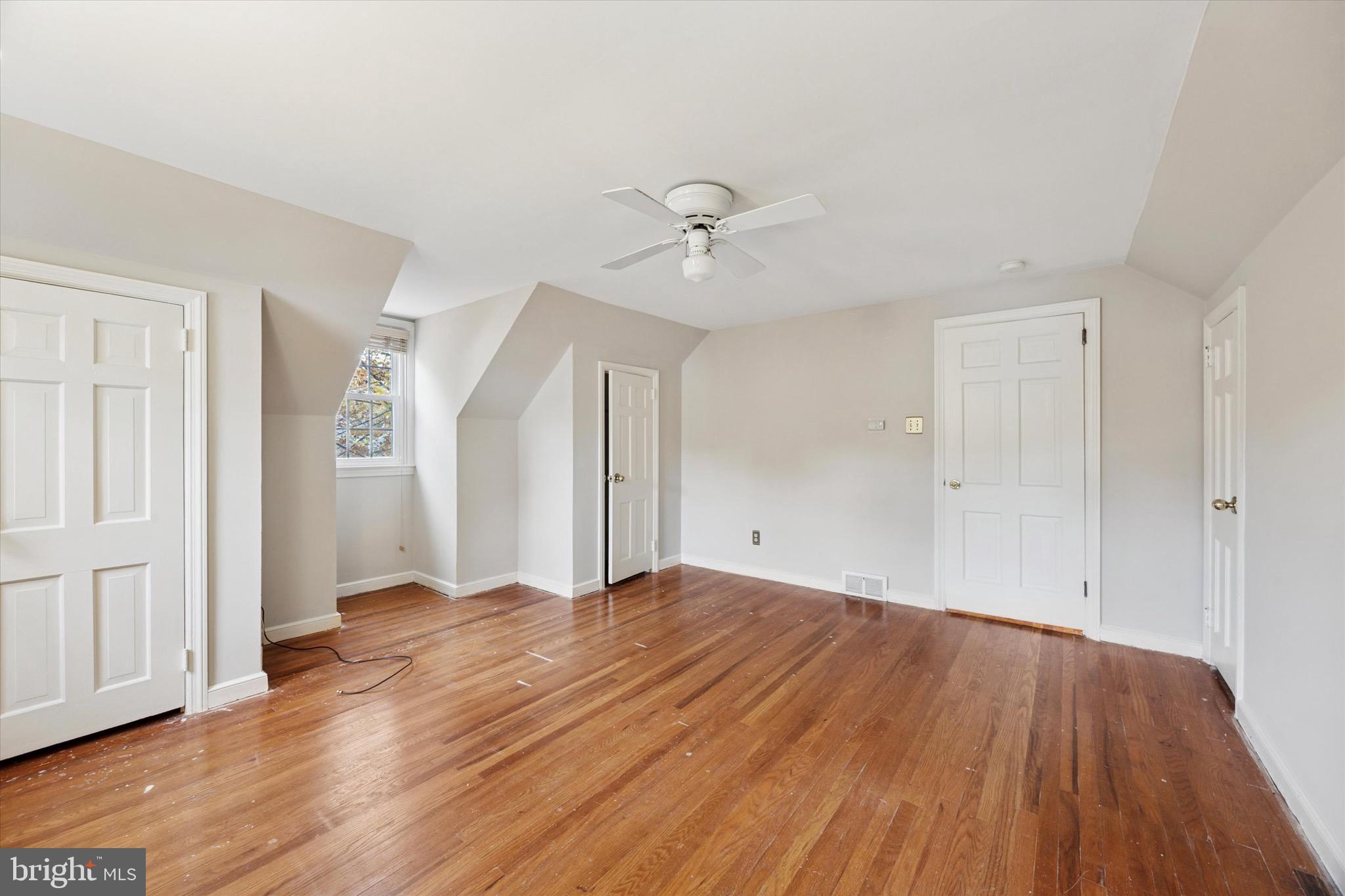 LANSDOWNE - Residential