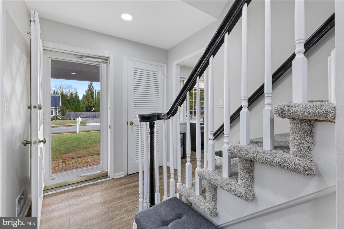 3 YORKTOWNE COURT