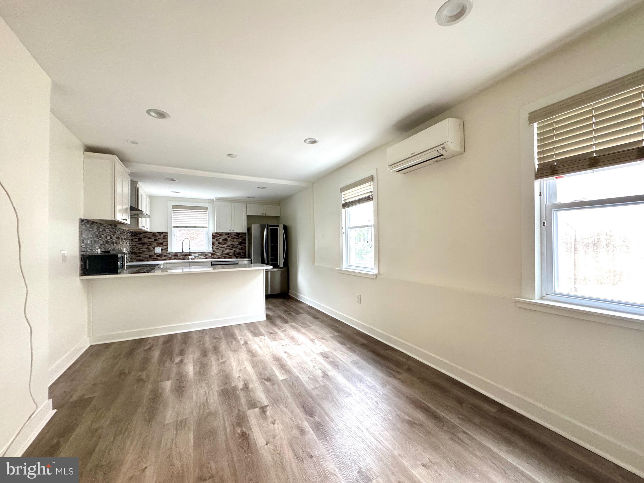ART MUSEUM AREA - Residential Lease