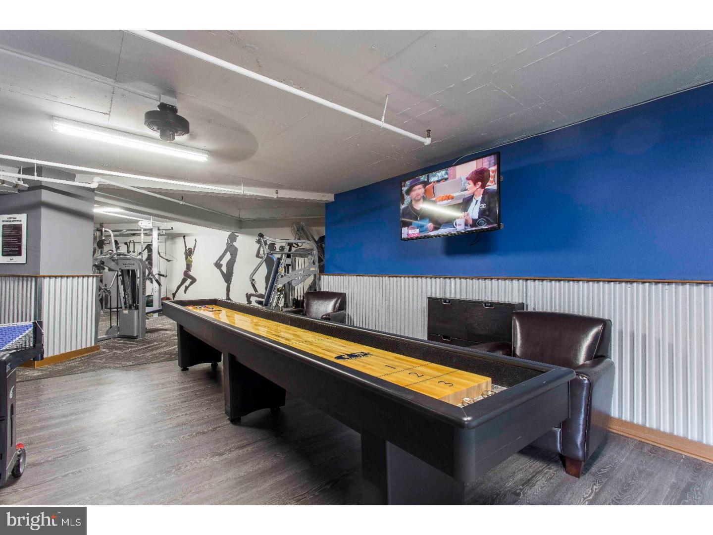 FAIRMOUNT - Residential Lease