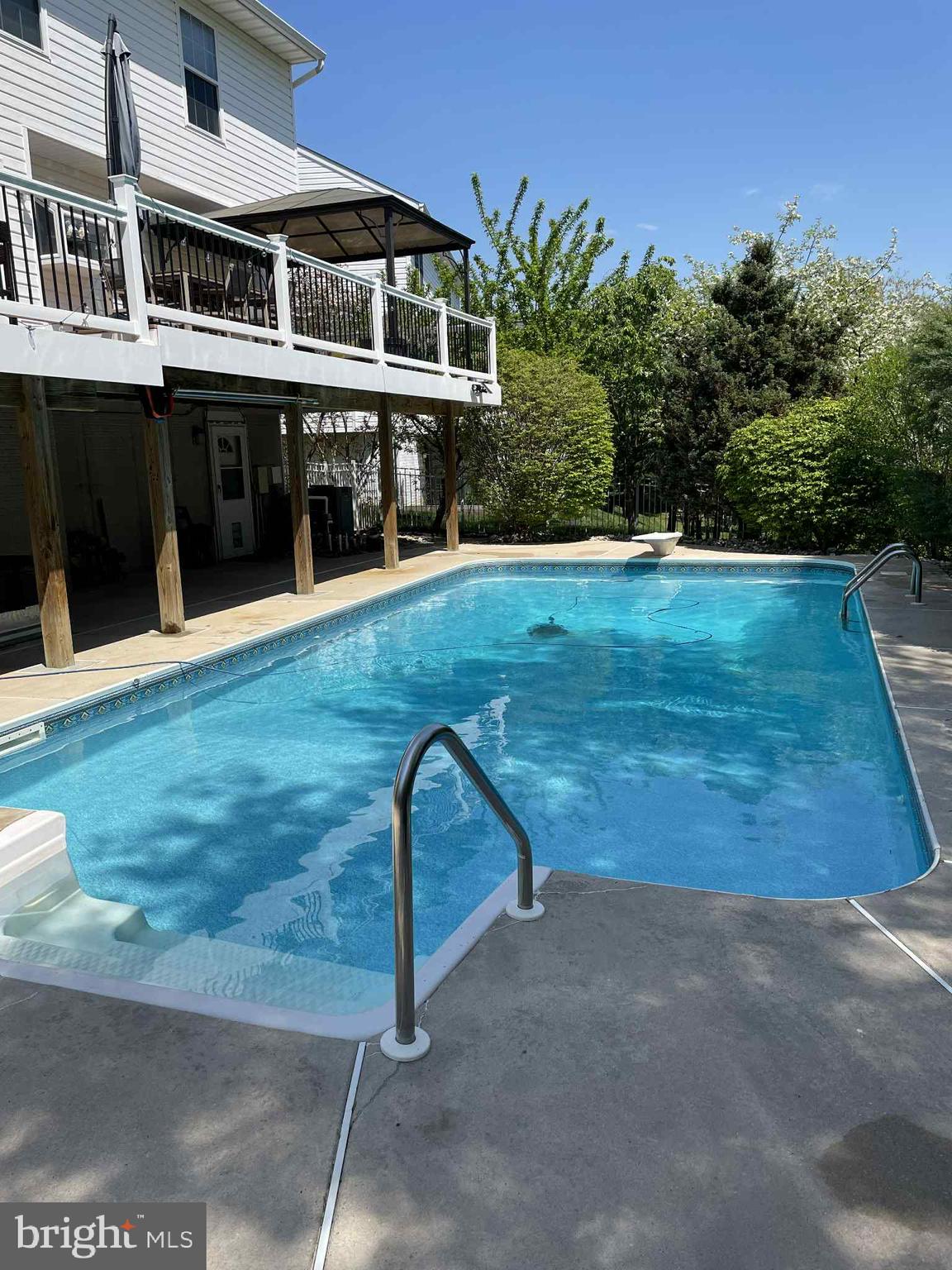 1991 HILL VIEW COURT