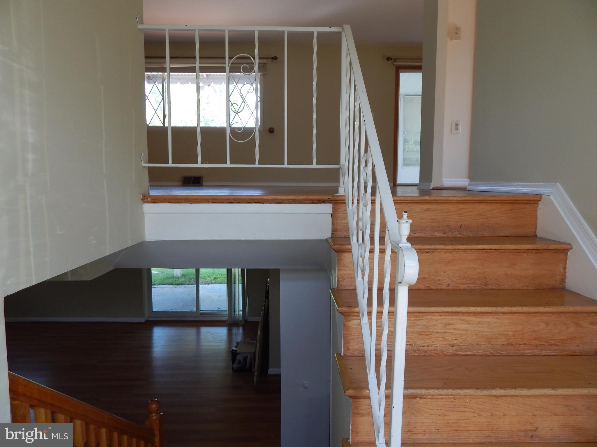 BLACKTHORN - Residential