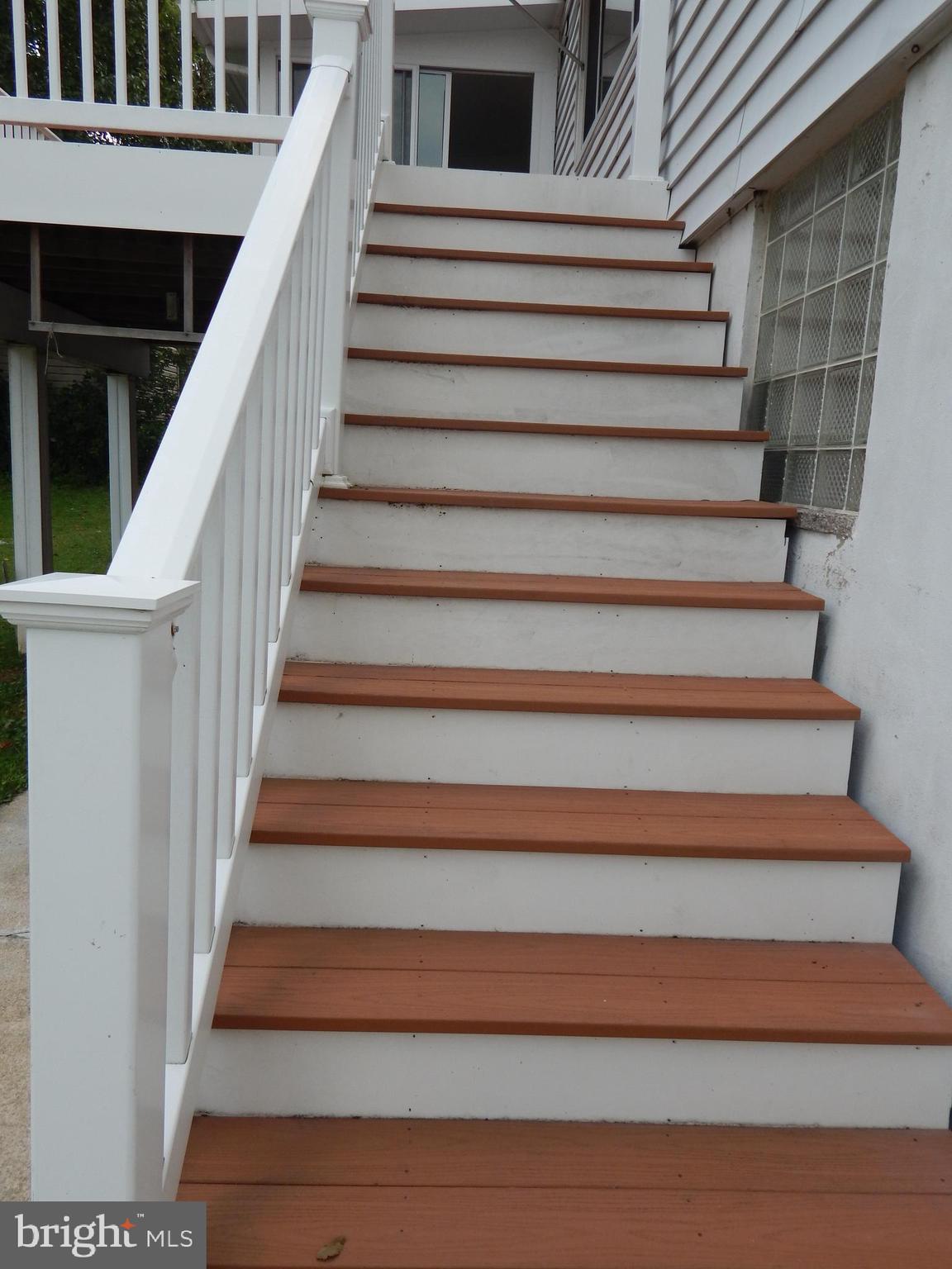 BLACKTHORN - Residential