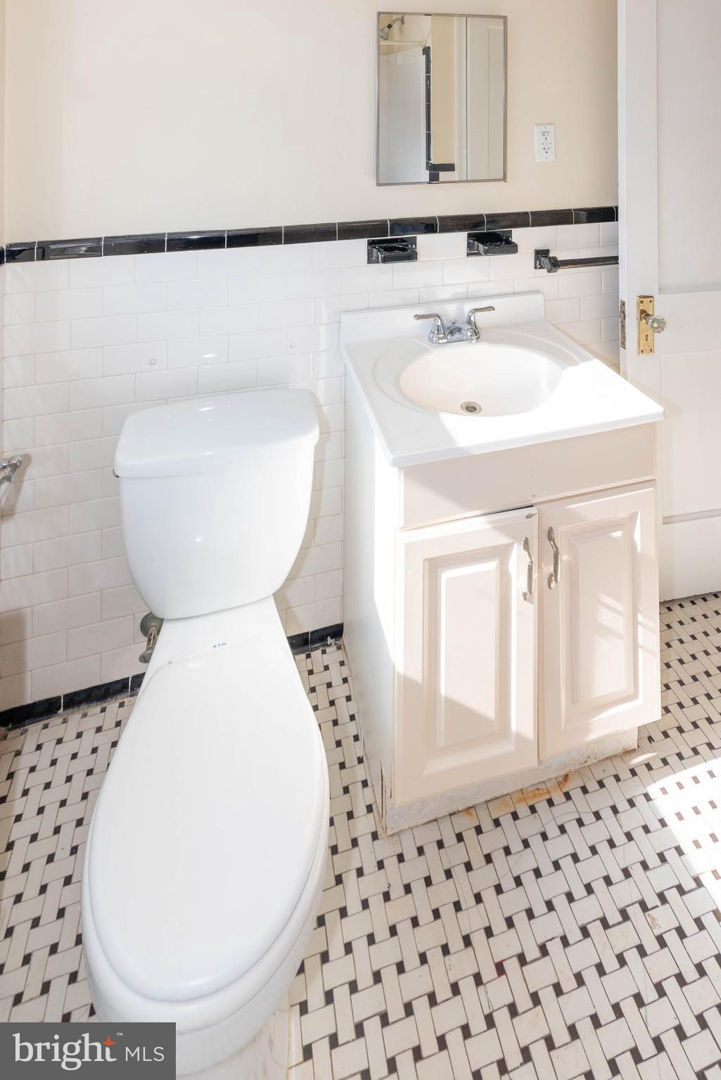 WAVERLY - Residential