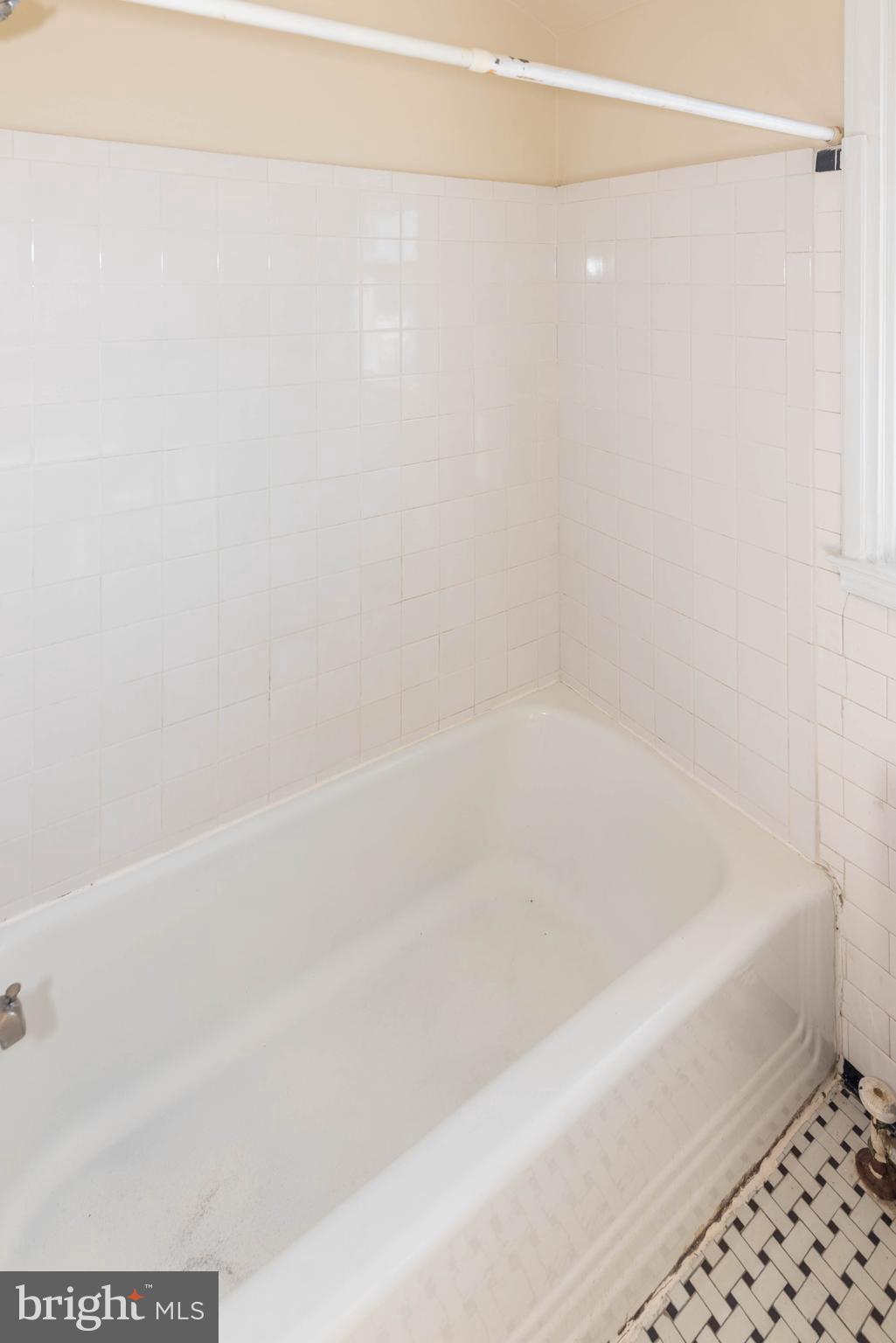 WAVERLY - Residential