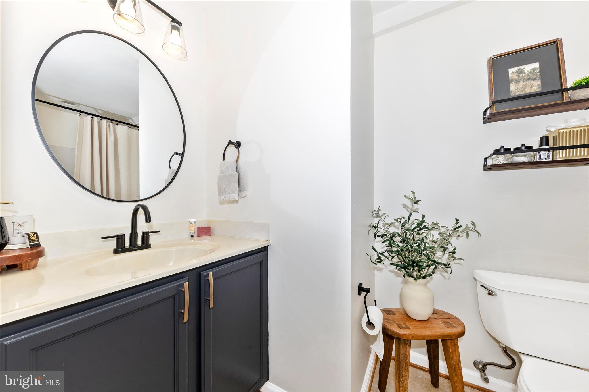 AMBER RIDGE AT MILESTONE - Residential