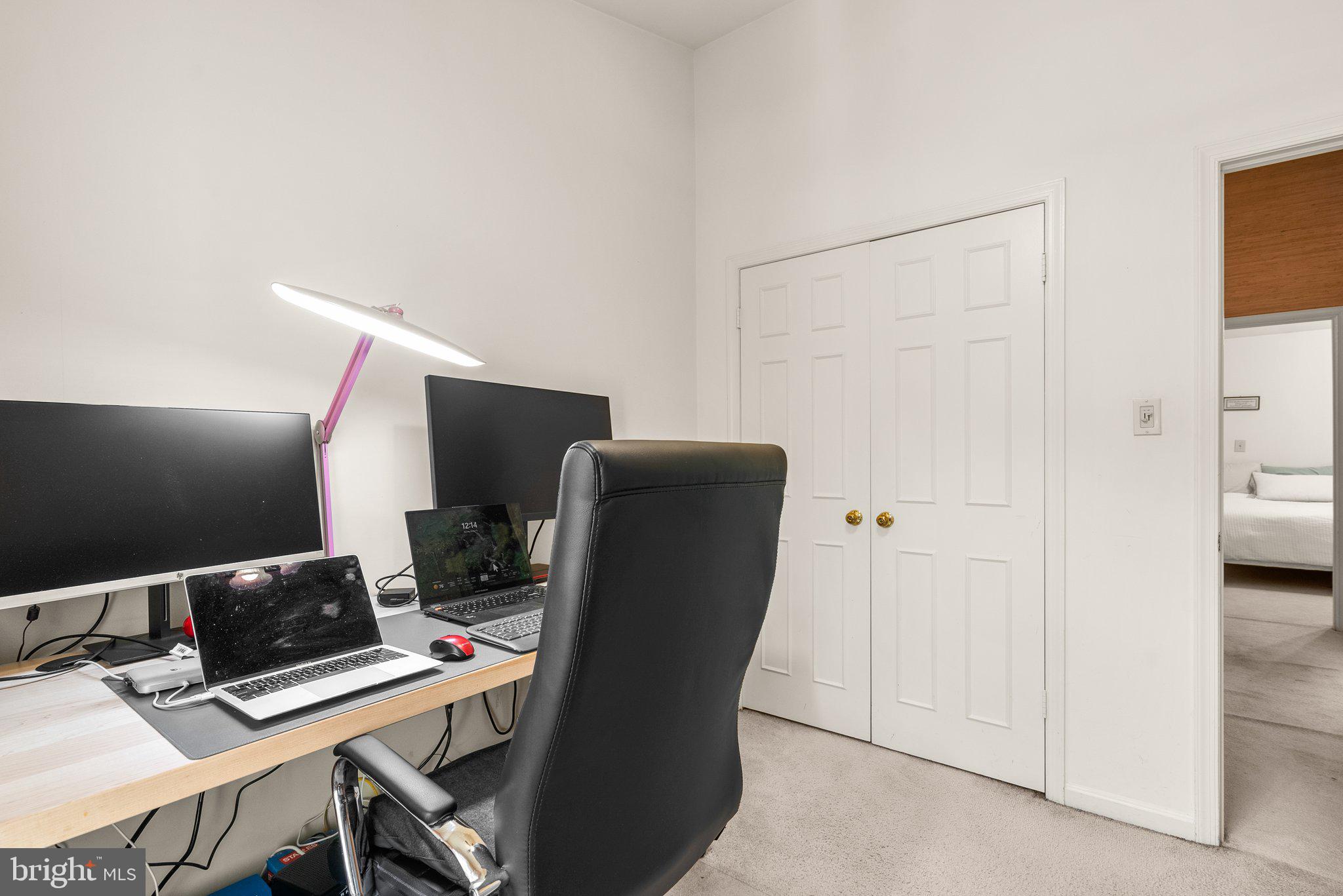 TIMBERLAWN - Residential