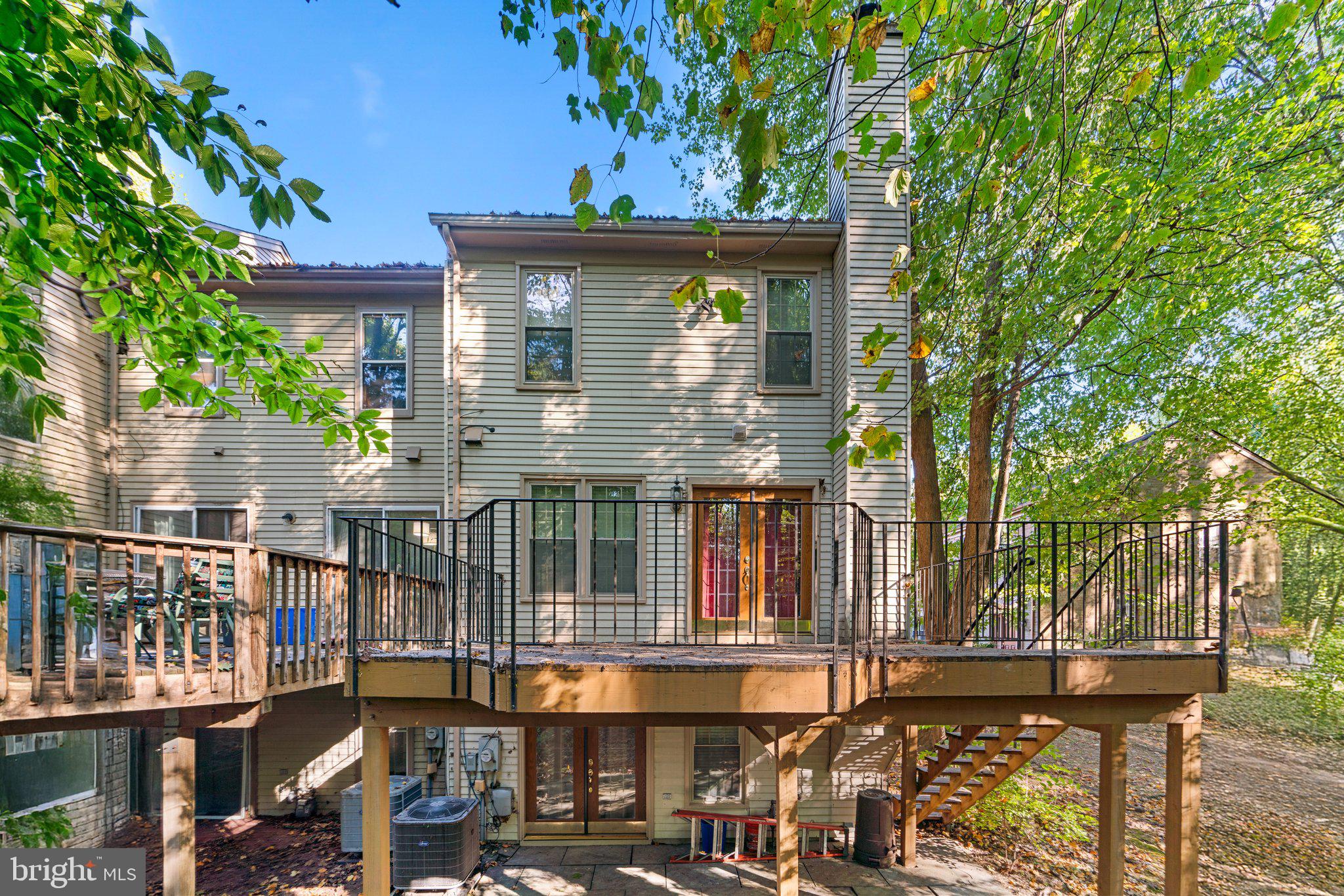 TIMBERLAWN - Residential