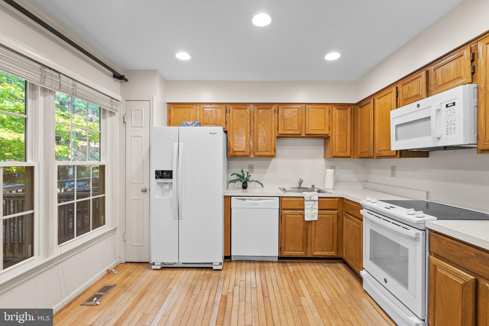 TIMBERLAWN - Residential