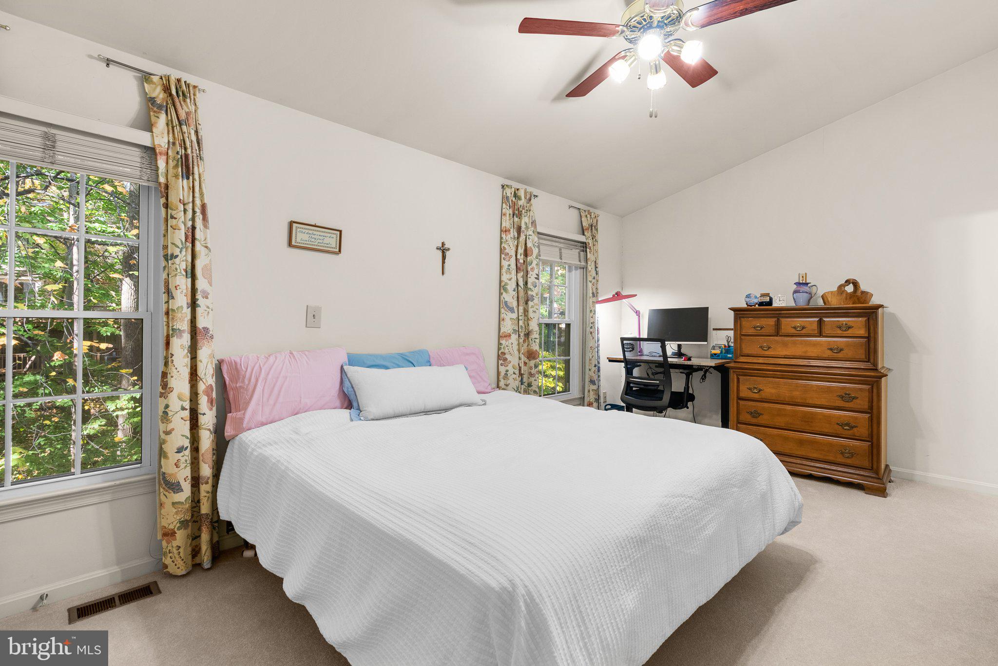 TIMBERLAWN - Residential