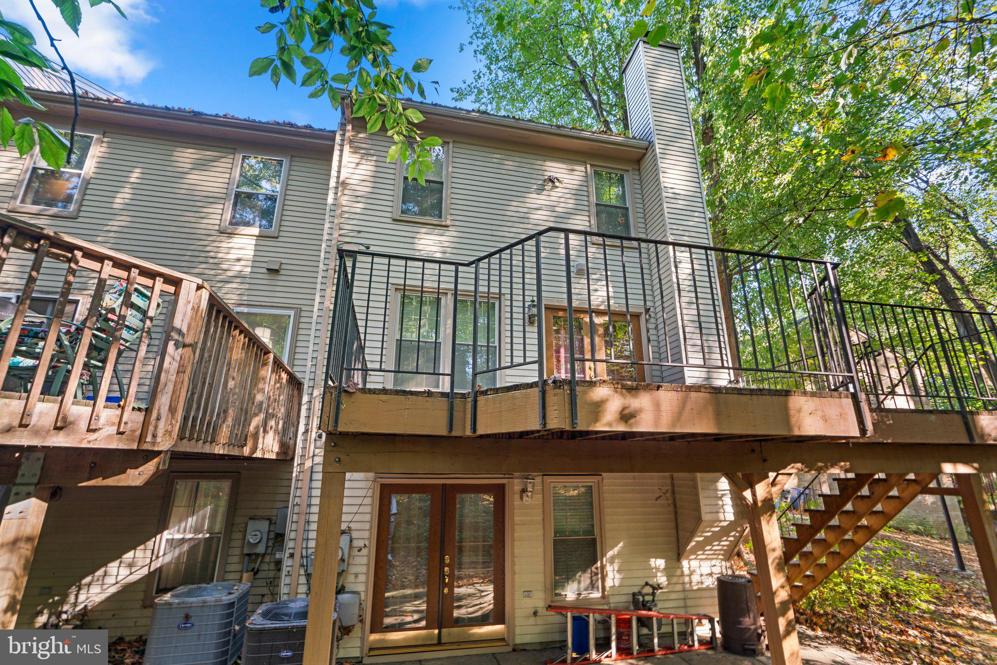 TIMBERLAWN - Residential