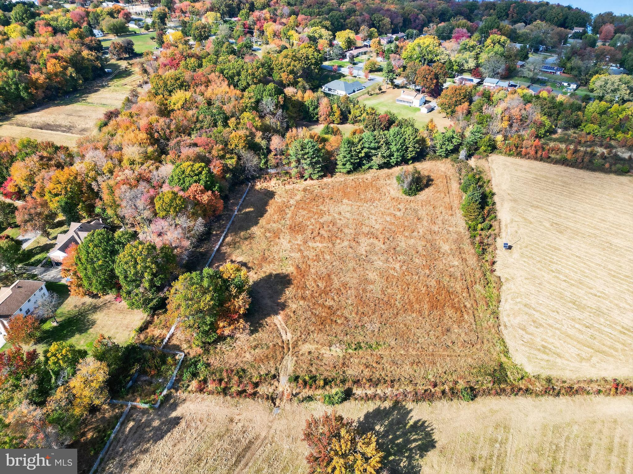 10712 RIVERVIEW ROAD