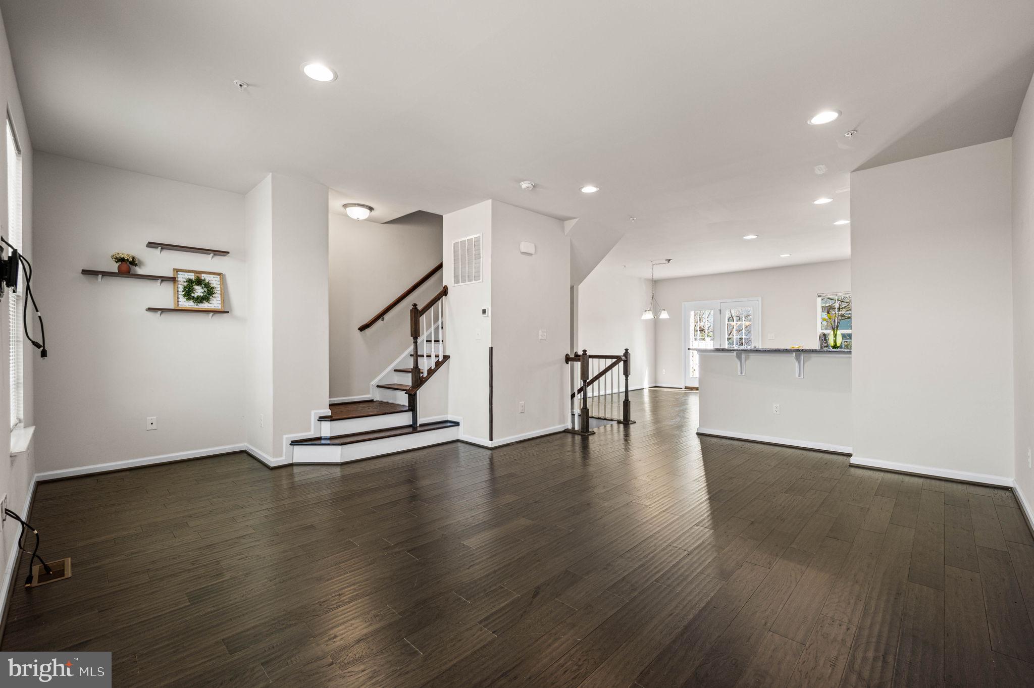 MALVERN WALK - Residential