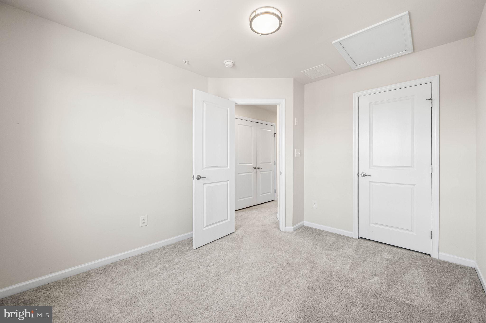 MALVERN WALK - Residential