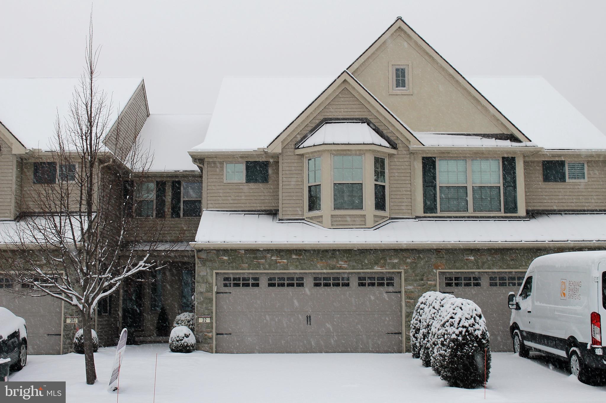 BROOKVIEW ESTATES - Residential
