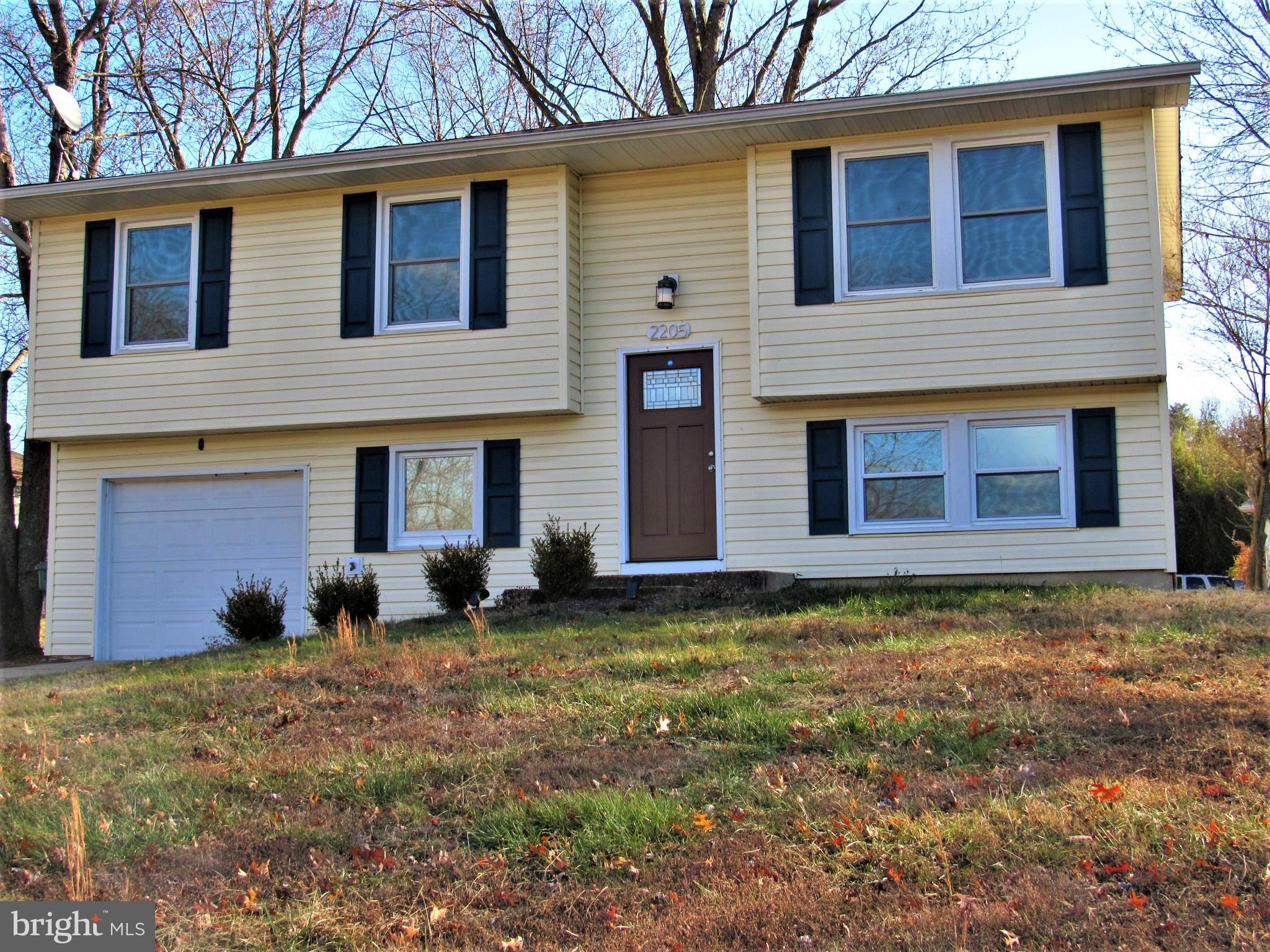 STRAWBERRY HILL - Residential Lease