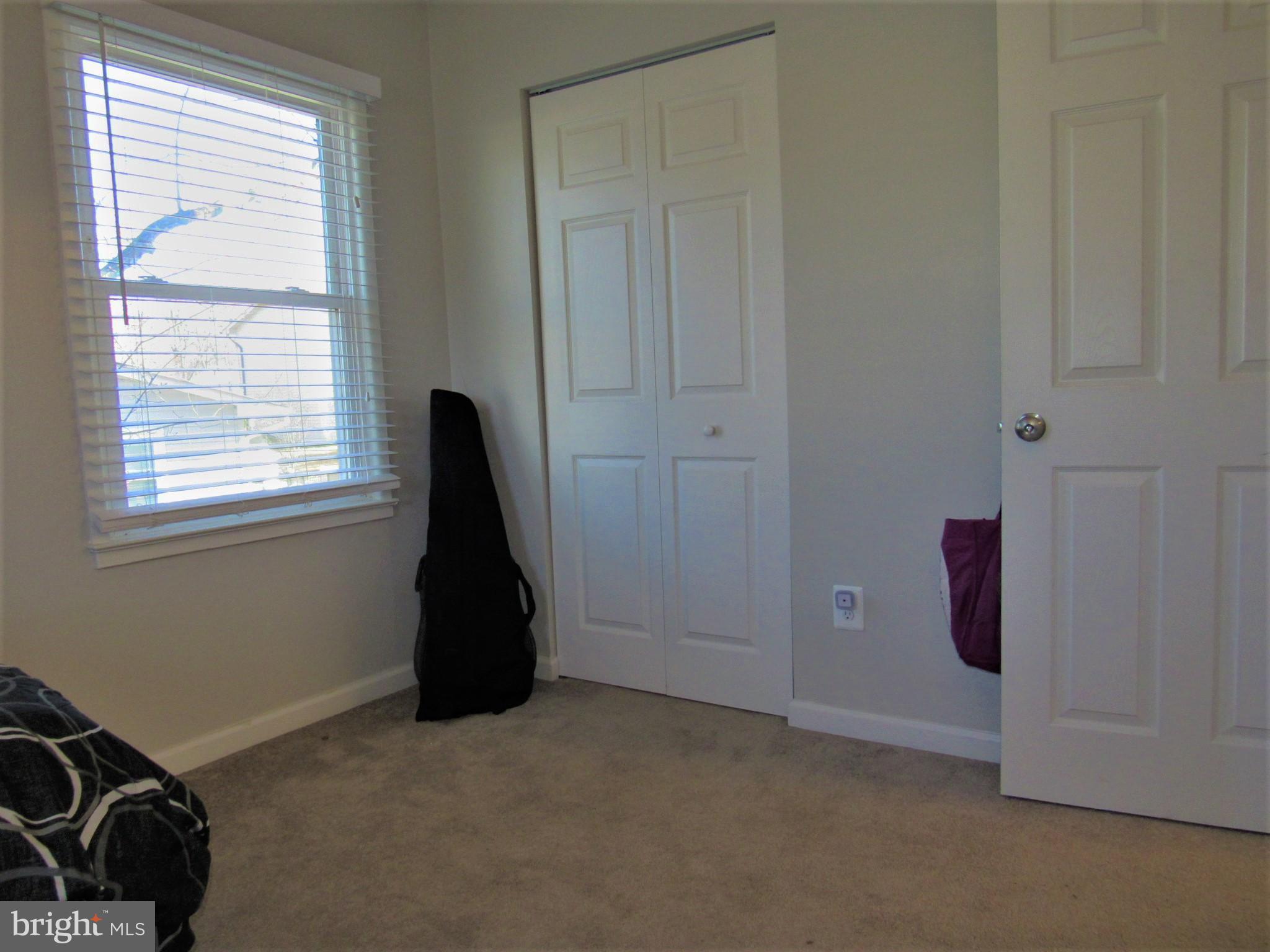 STRAWBERRY HILL - Residential Lease