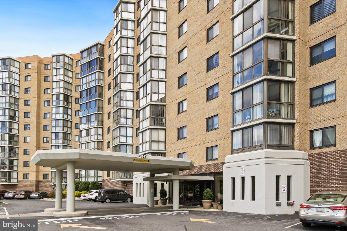 LEISURE WORLD - Residential