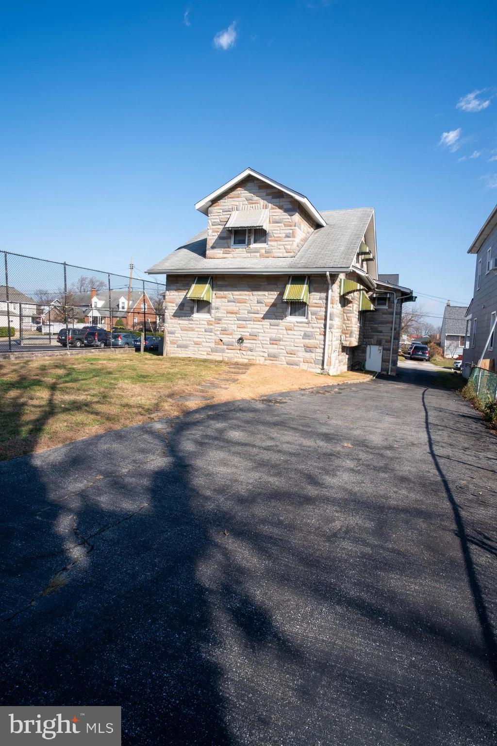 HALETHORPE - Residential