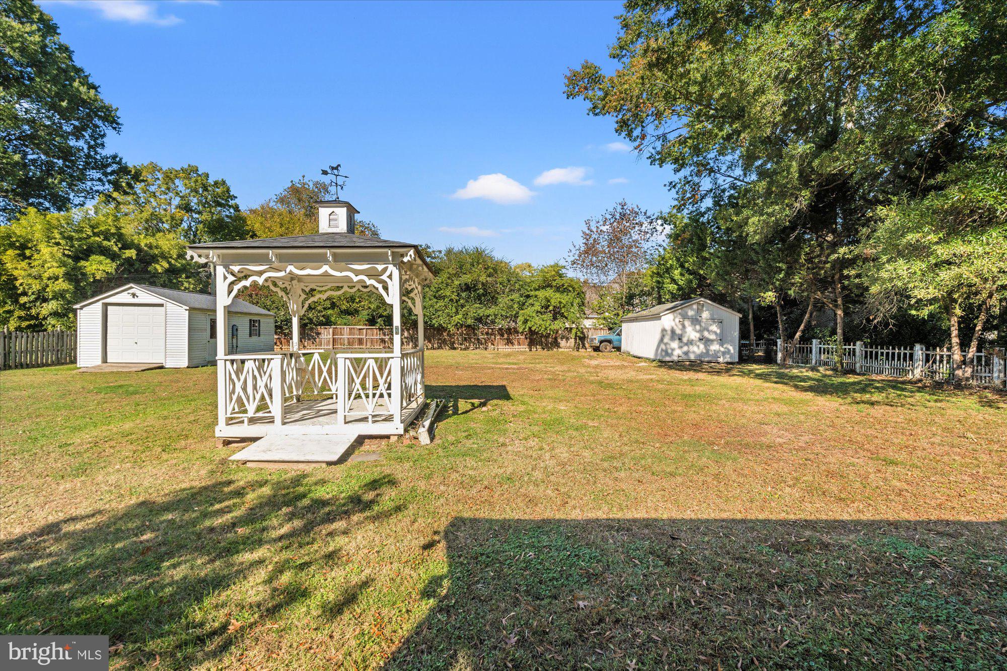 1116 COLLINGWOOD ROAD