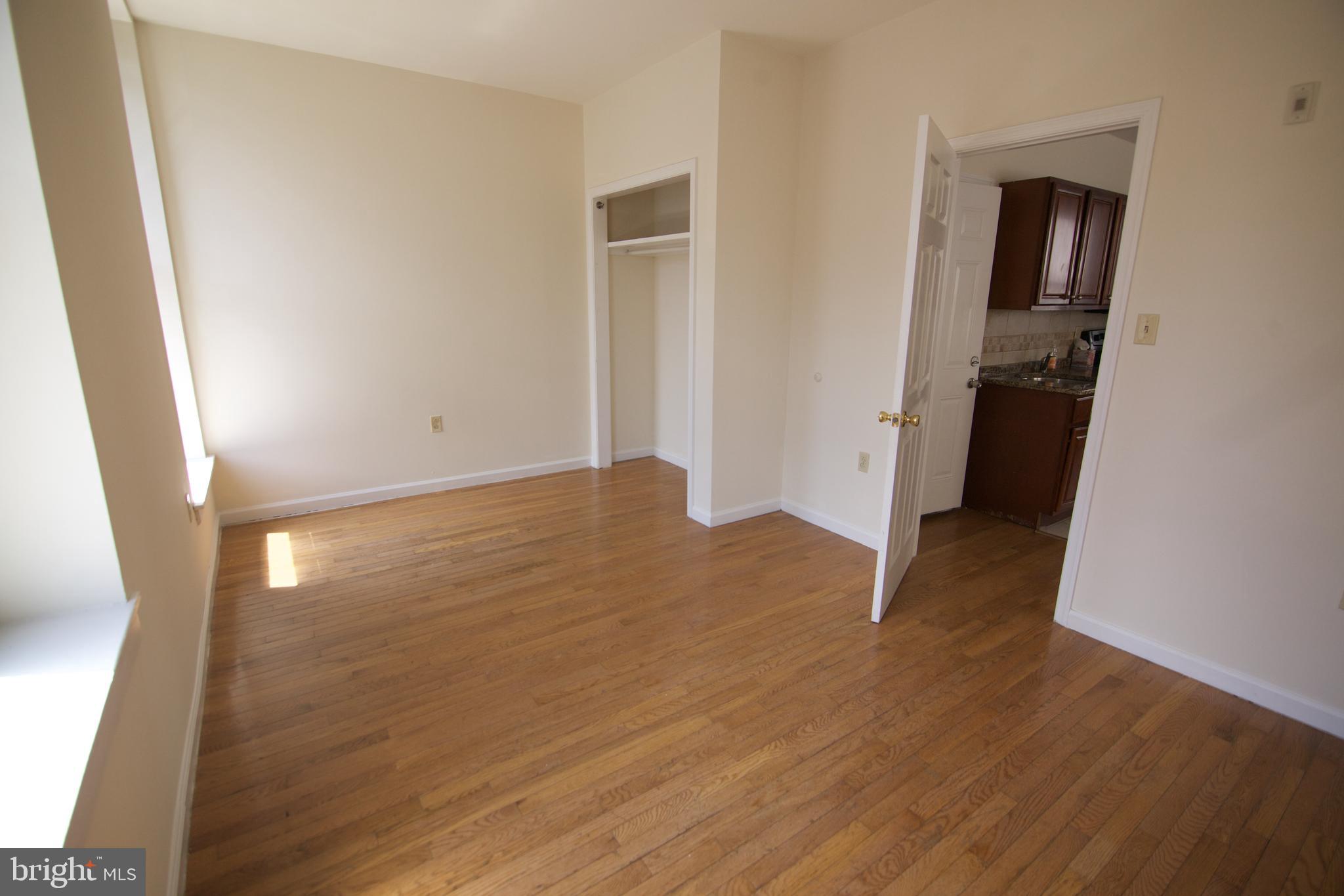 TEMPLE UNIVERSITY - Residential Lease