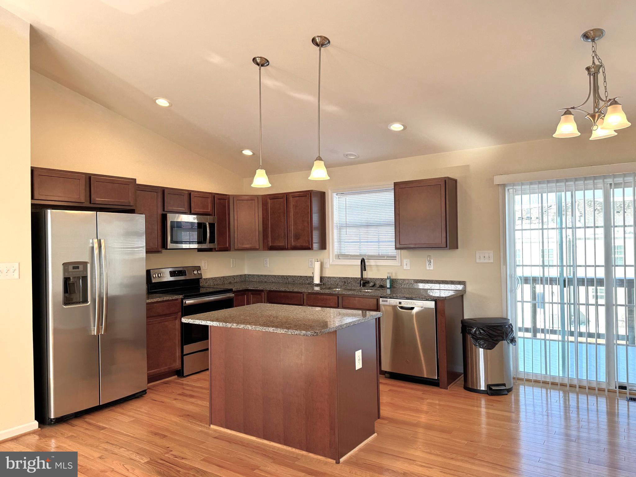 HERITAGE HILLS - Residential