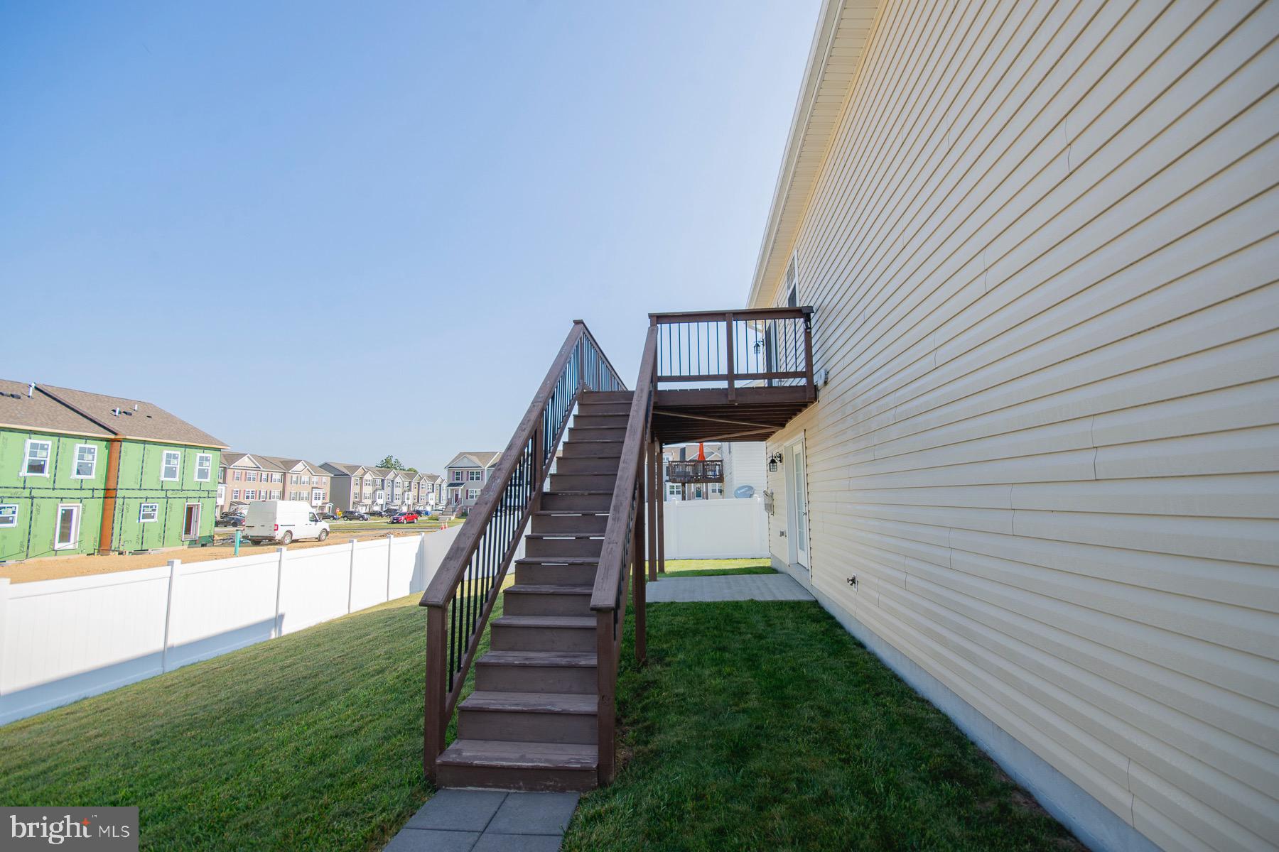 HERITAGE HILLS - Residential