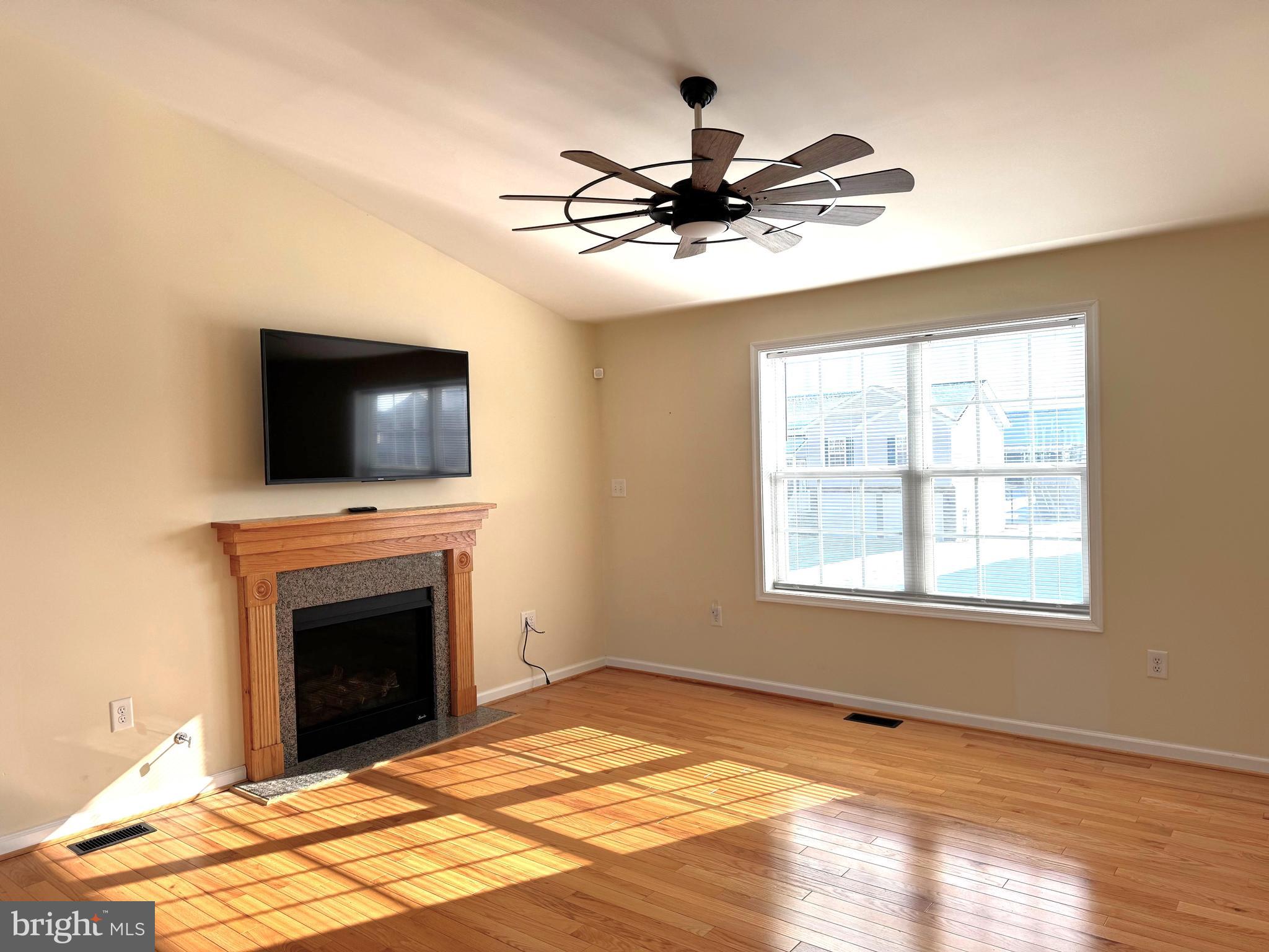 HERITAGE HILLS - Residential