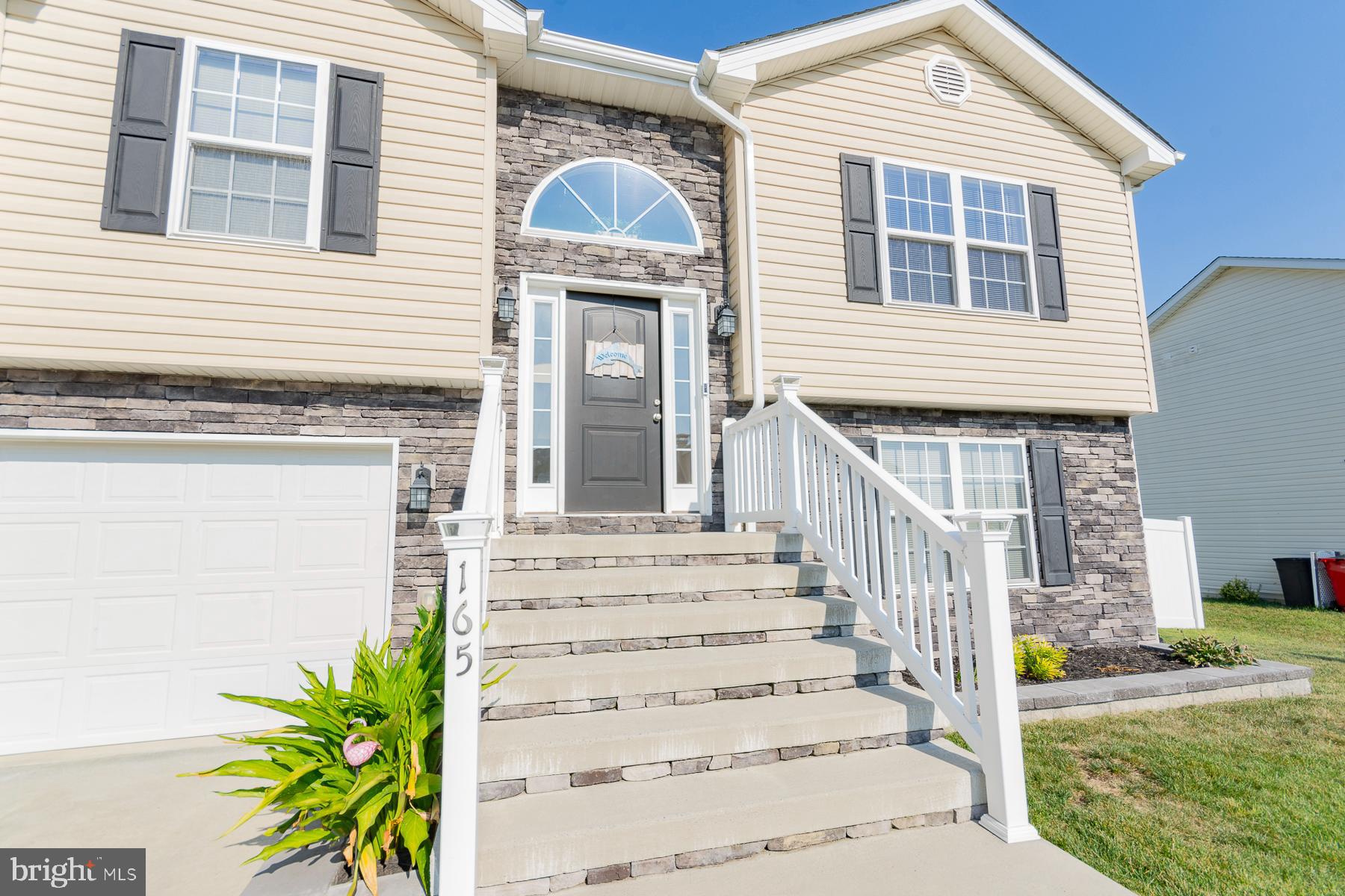 HERITAGE HILLS - Residential