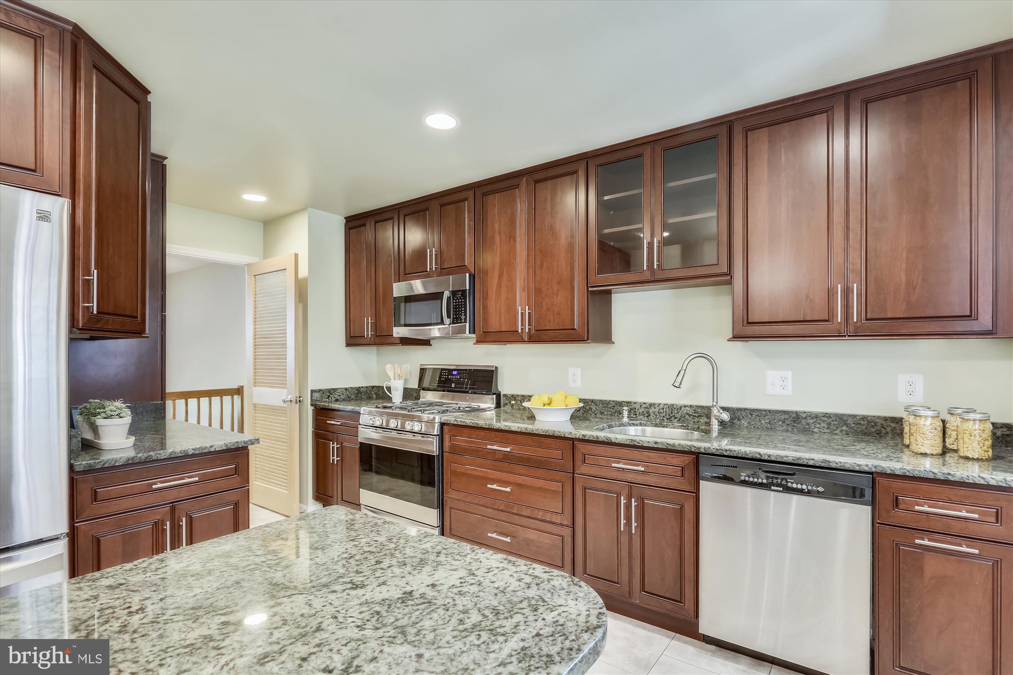 NORTH BETHESDA GROVE - Residential