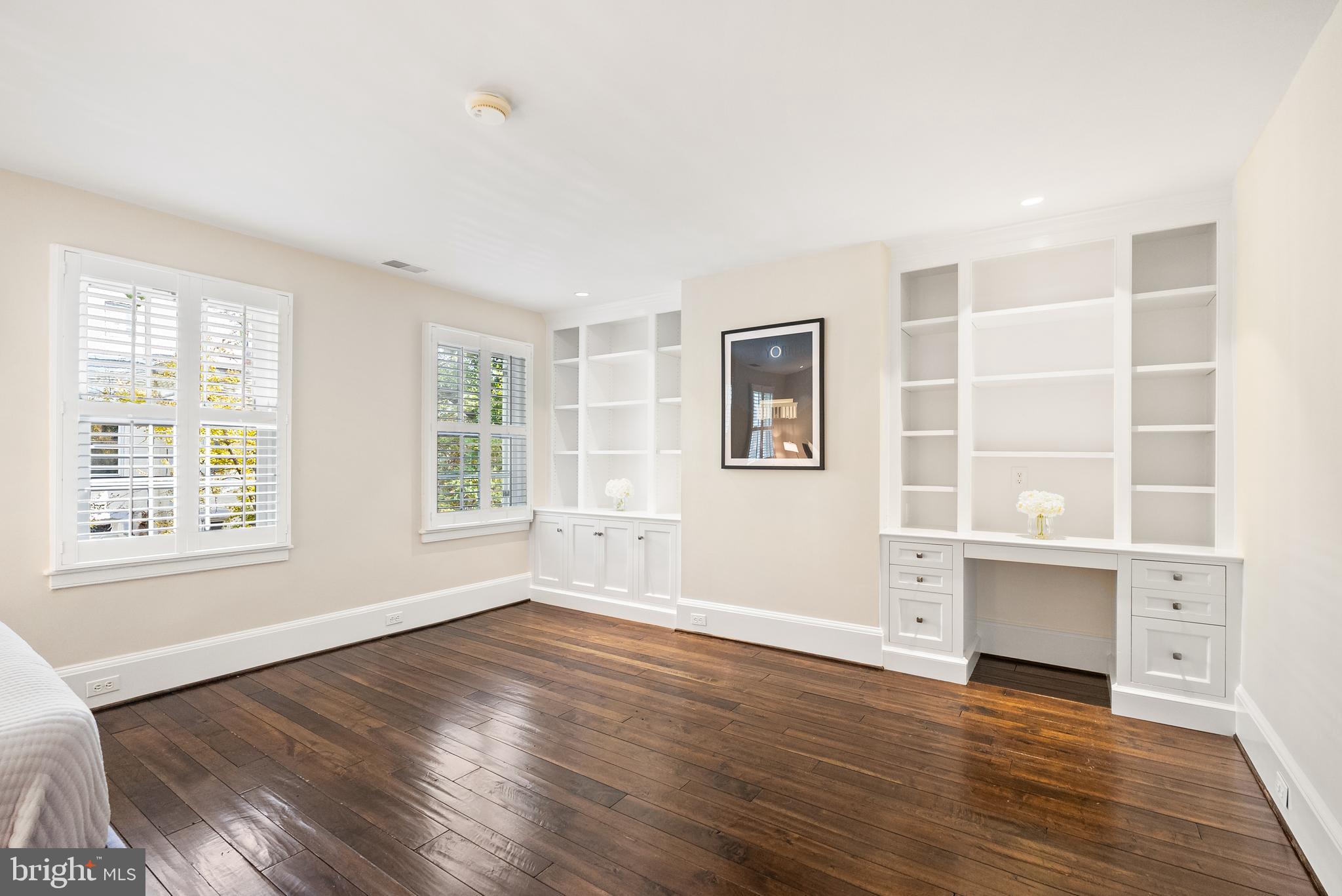 GEORGETOWN - Residential