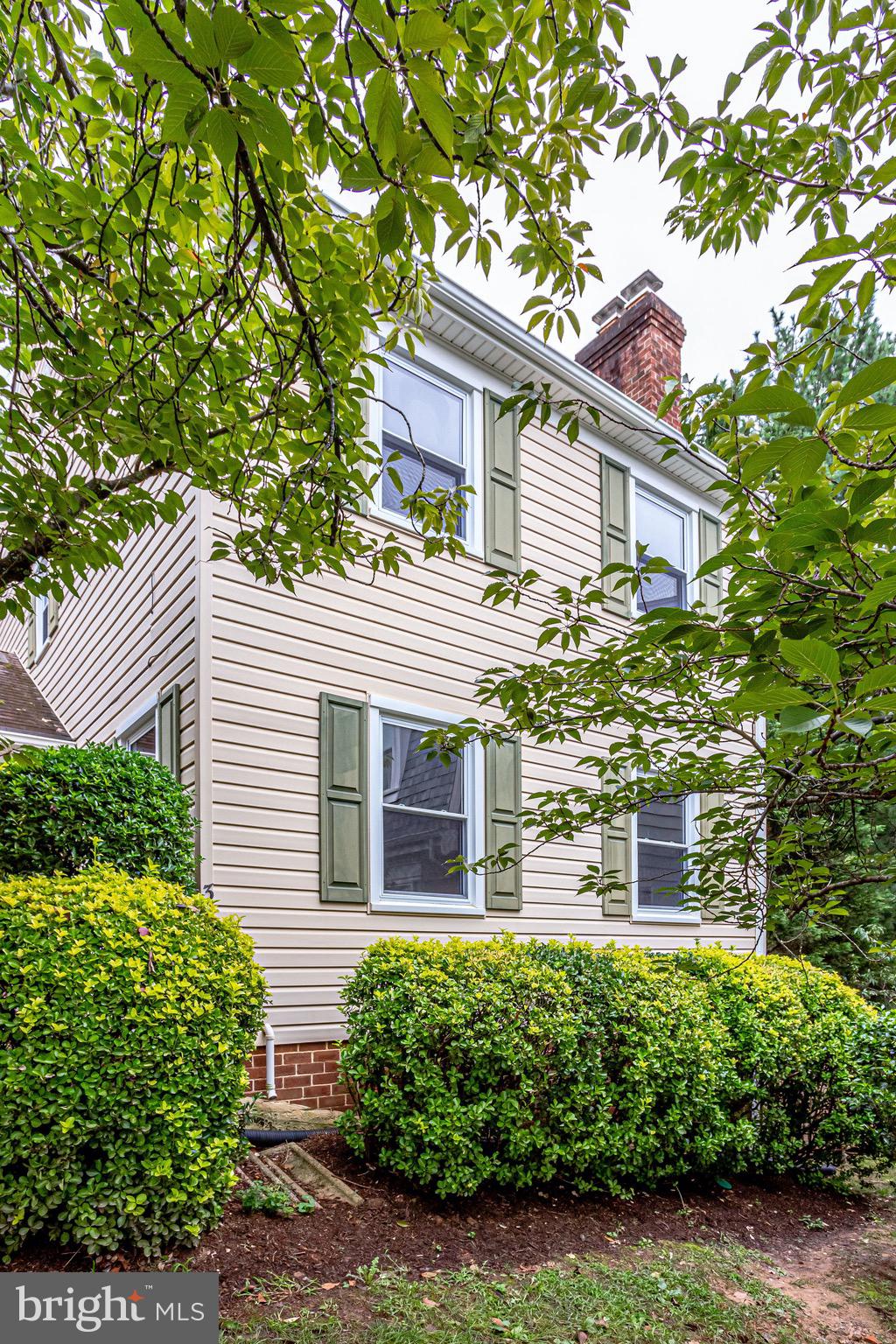 COURTS OF CHANDON - Residential