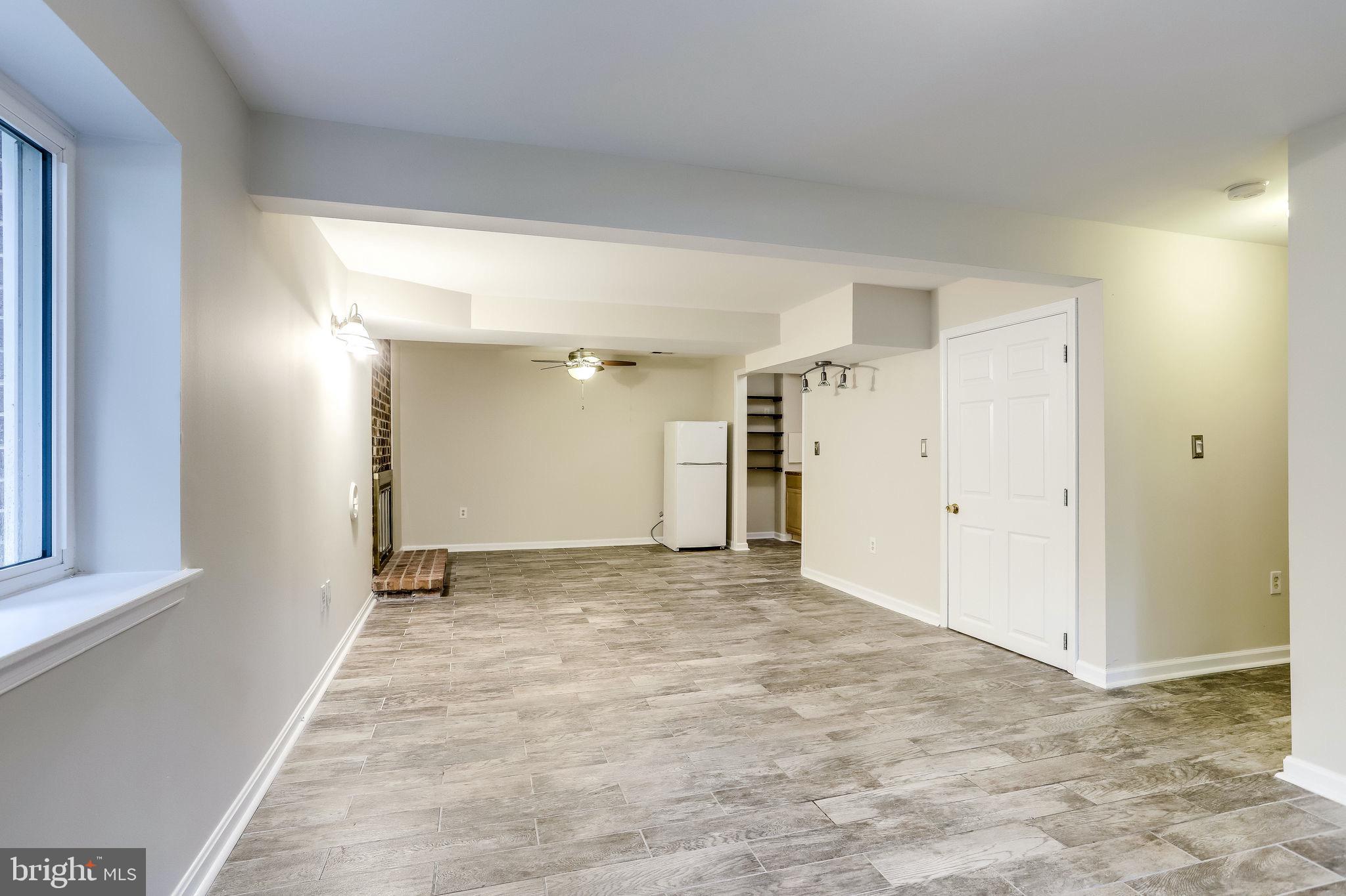 COURTS OF CHANDON - Residential