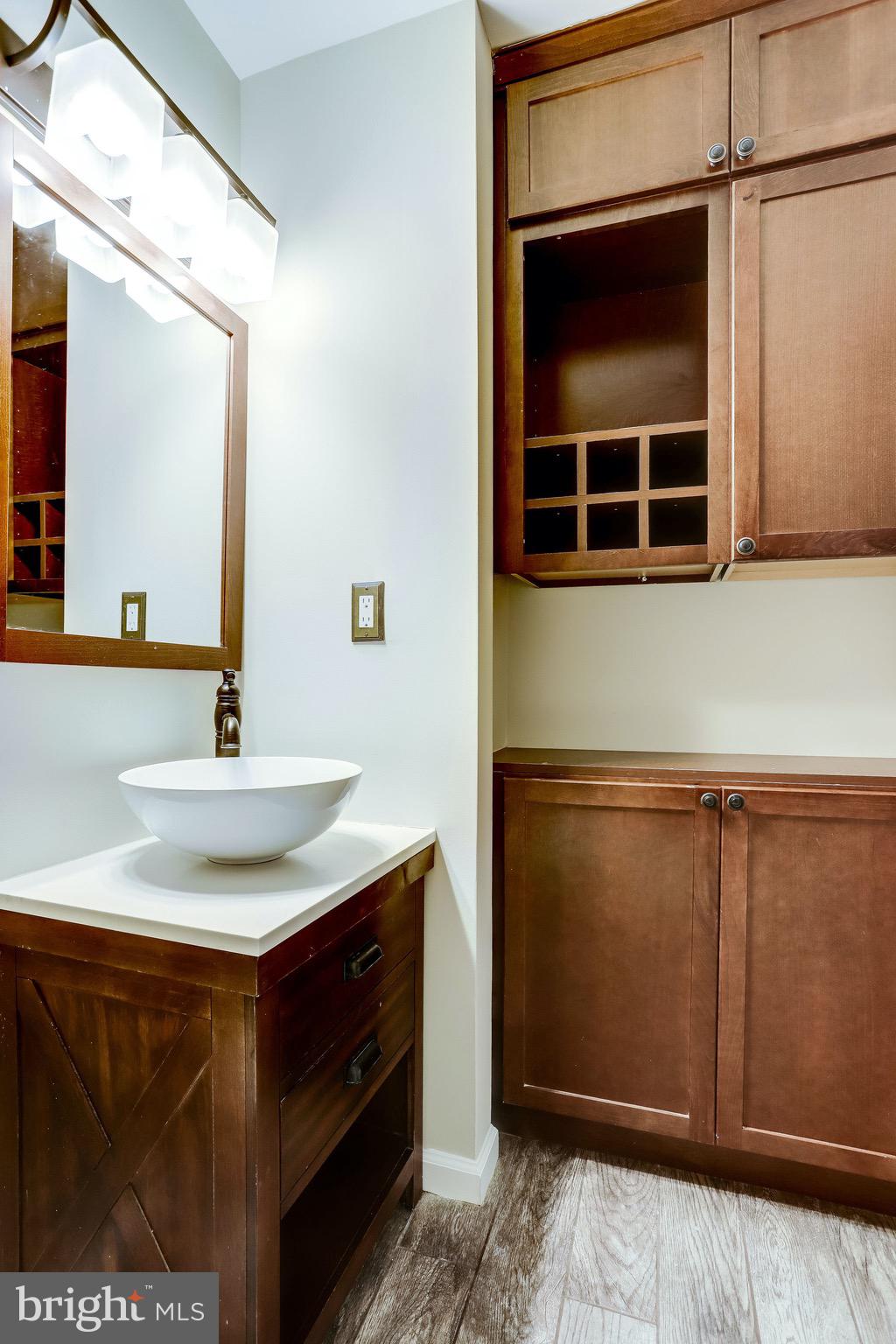 COURTS OF CHANDON - Residential