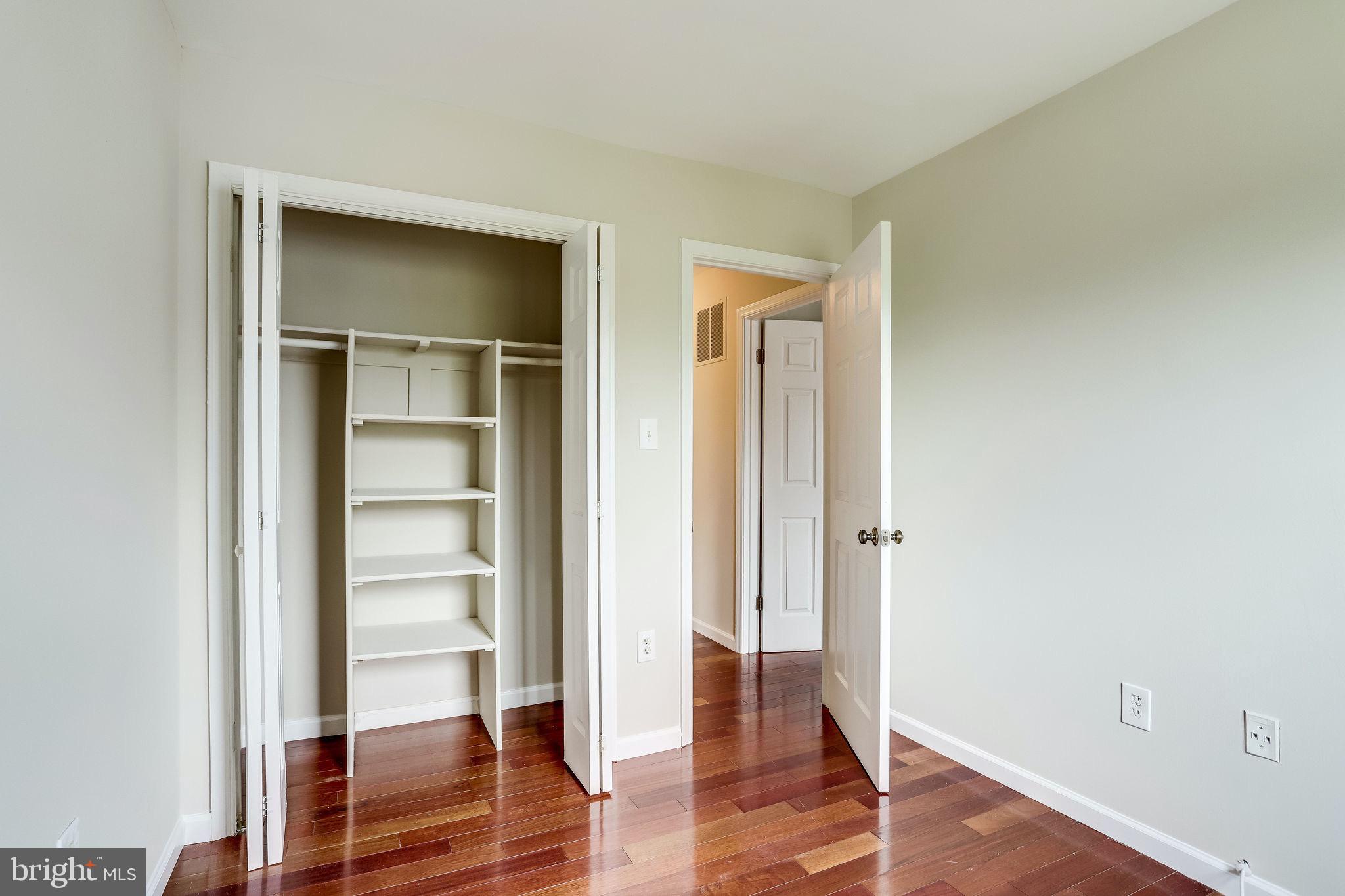 COURTS OF CHANDON - Residential