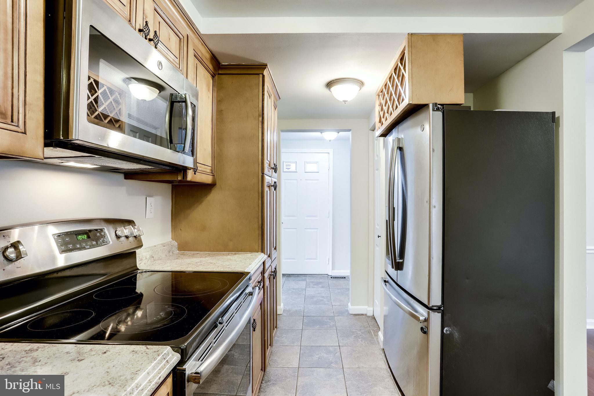 COURTS OF CHANDON - Residential