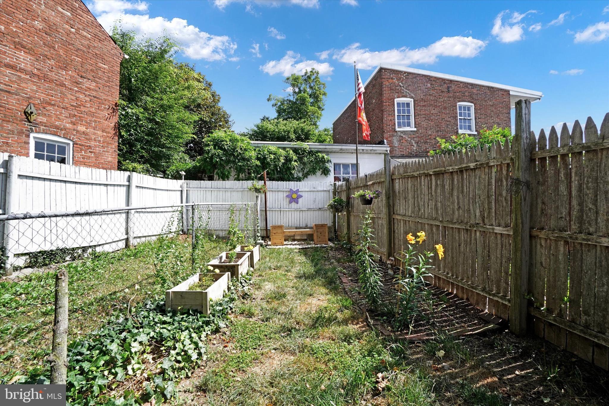 COLUMBIA BOROUGH - Residential