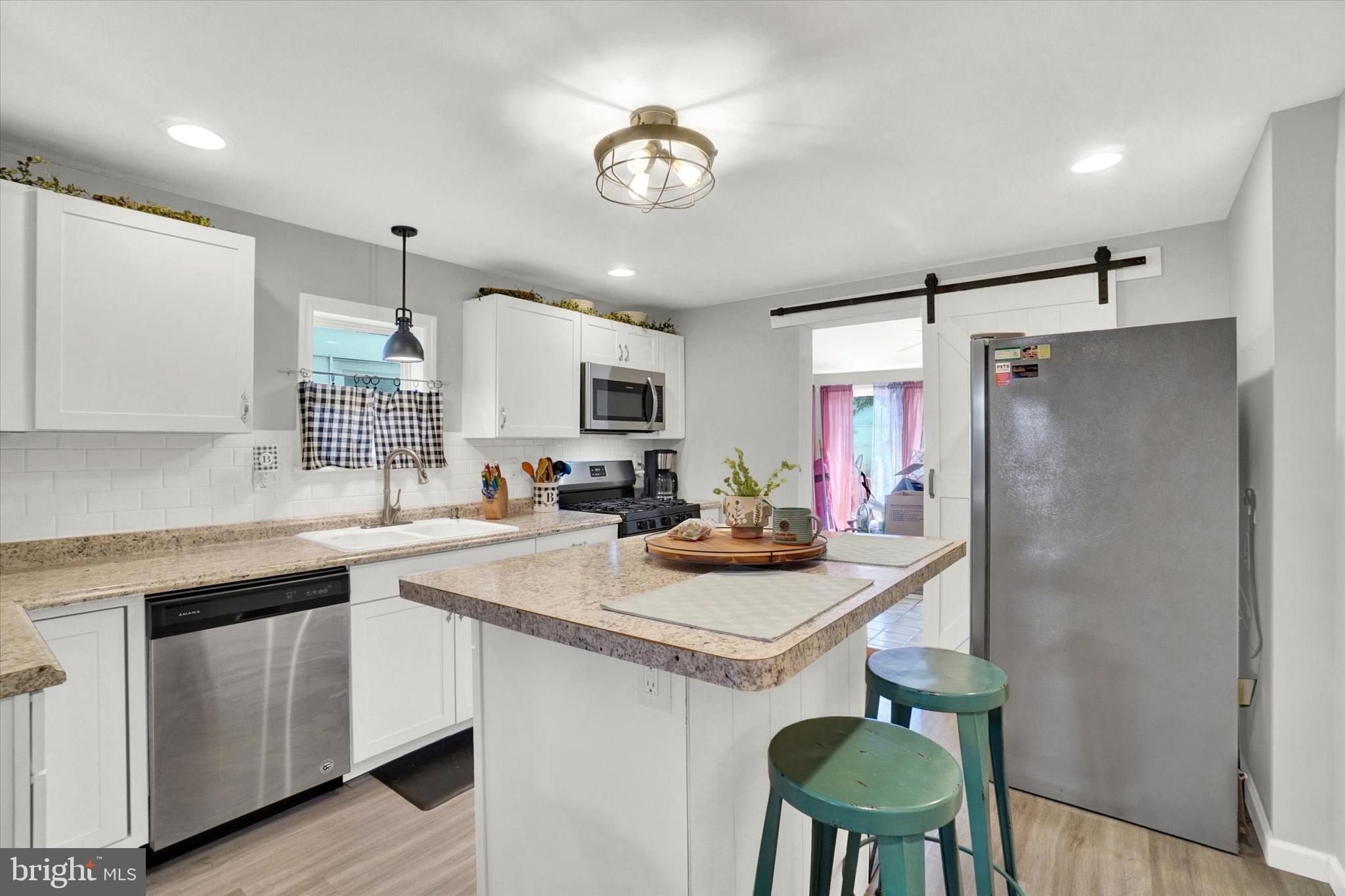 COLUMBIA BOROUGH - Residential