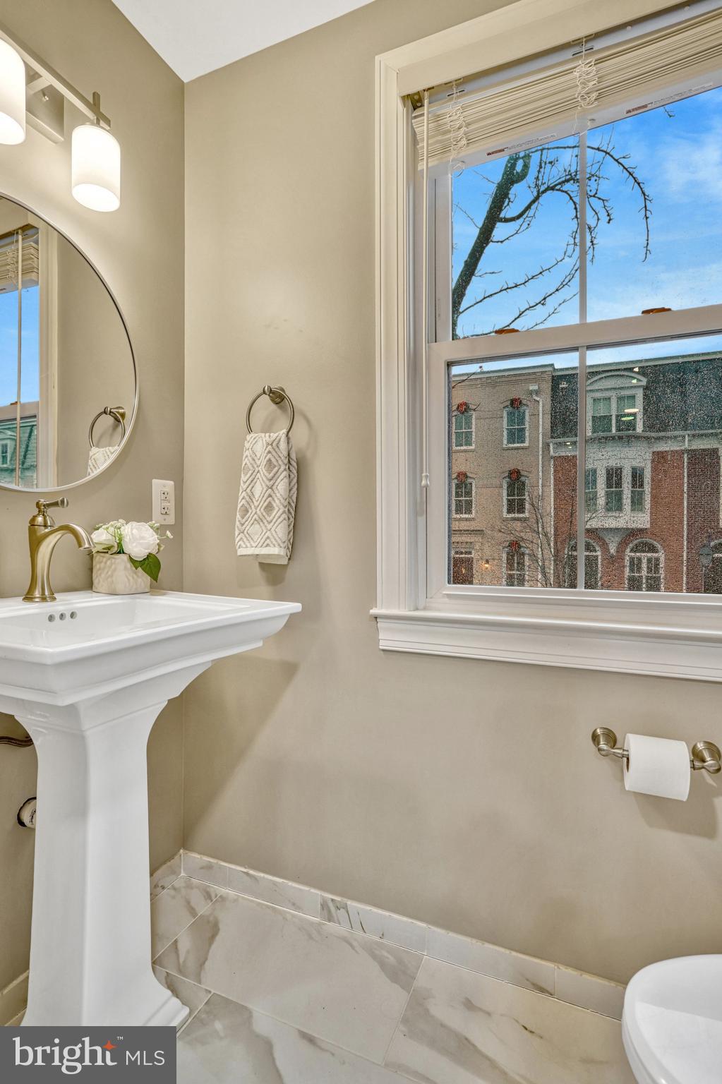 BRANDT TOWNHOUSE - Residential Lease