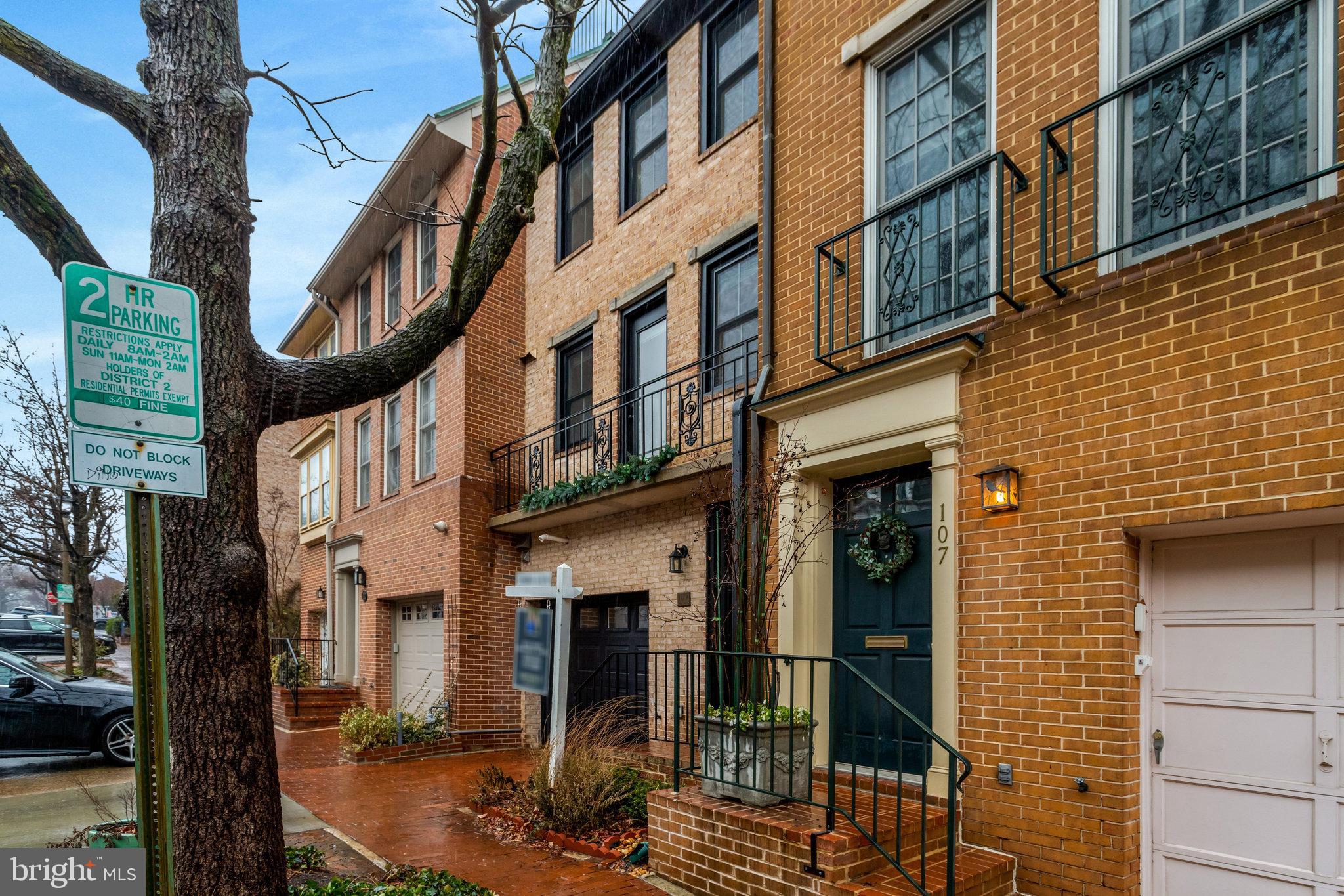 BRANDT TOWNHOUSE - Residential Lease