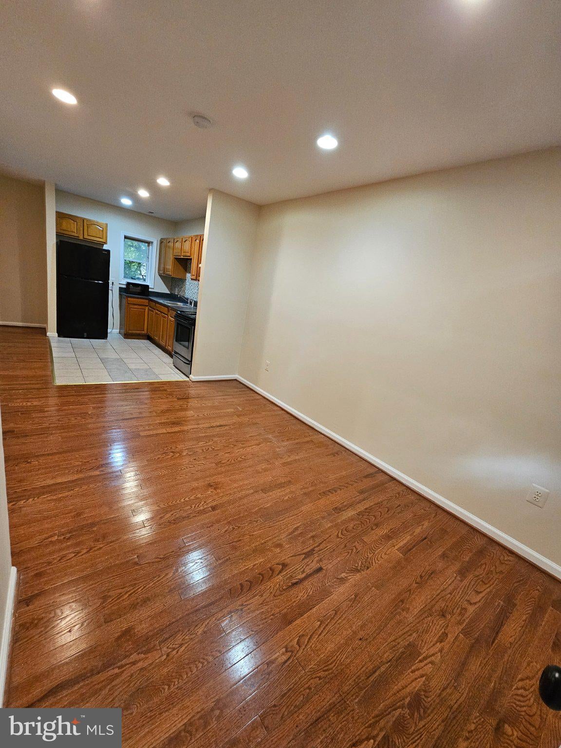 505 44TH STREET NE A