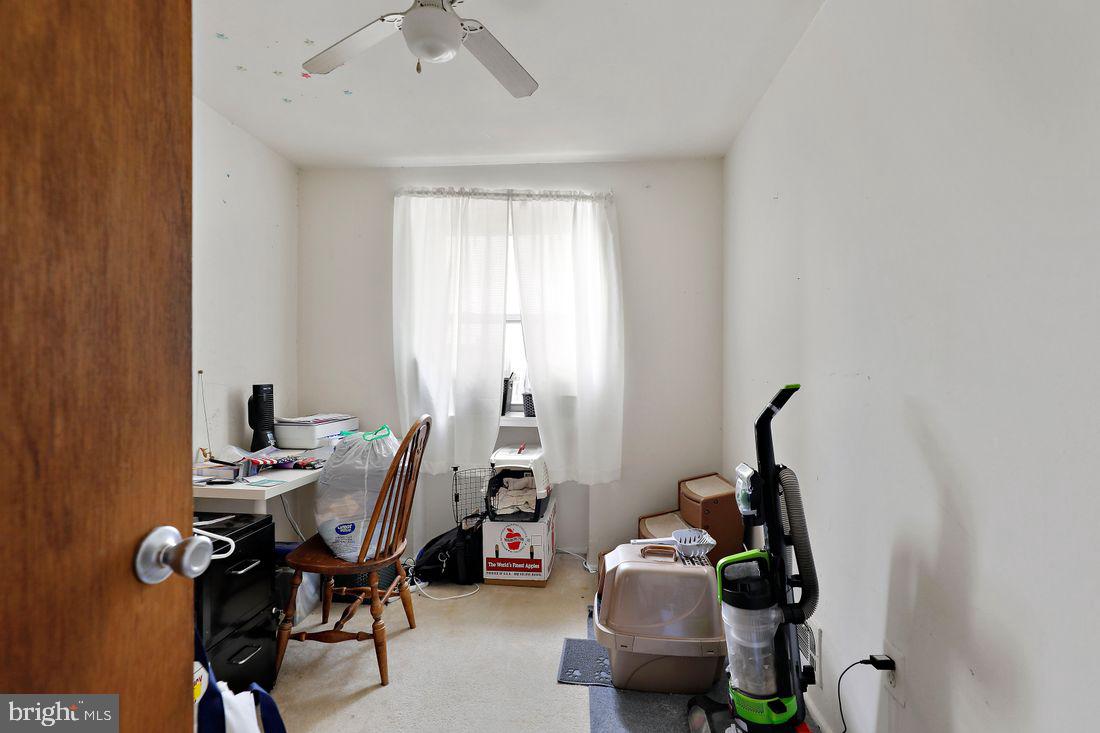 COUNTRY RIDGE - Residential